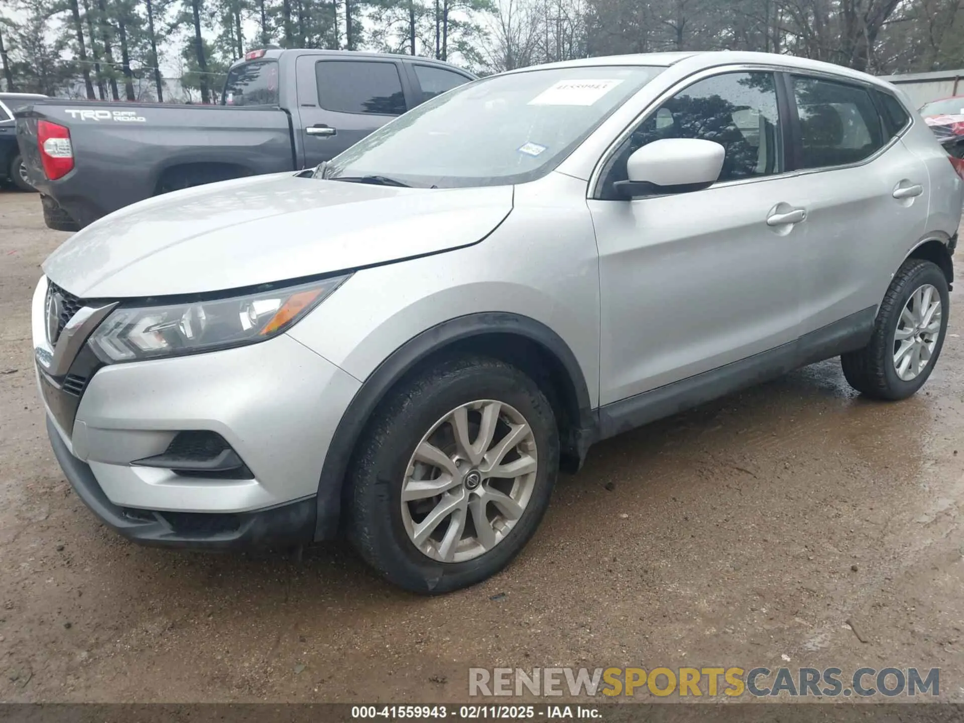 2 Photograph of a damaged car JN1BJ1CV6LW269014 NISSAN ROGUE SPORT 2020