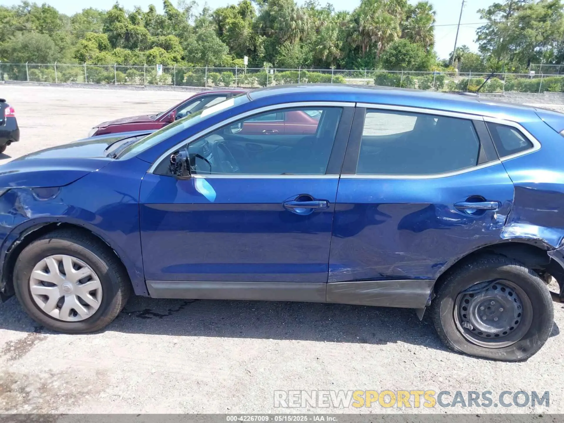 14 Photograph of a damaged car JN1BJ1CV6LW269286 NISSAN ROGUE SPORT 2020
