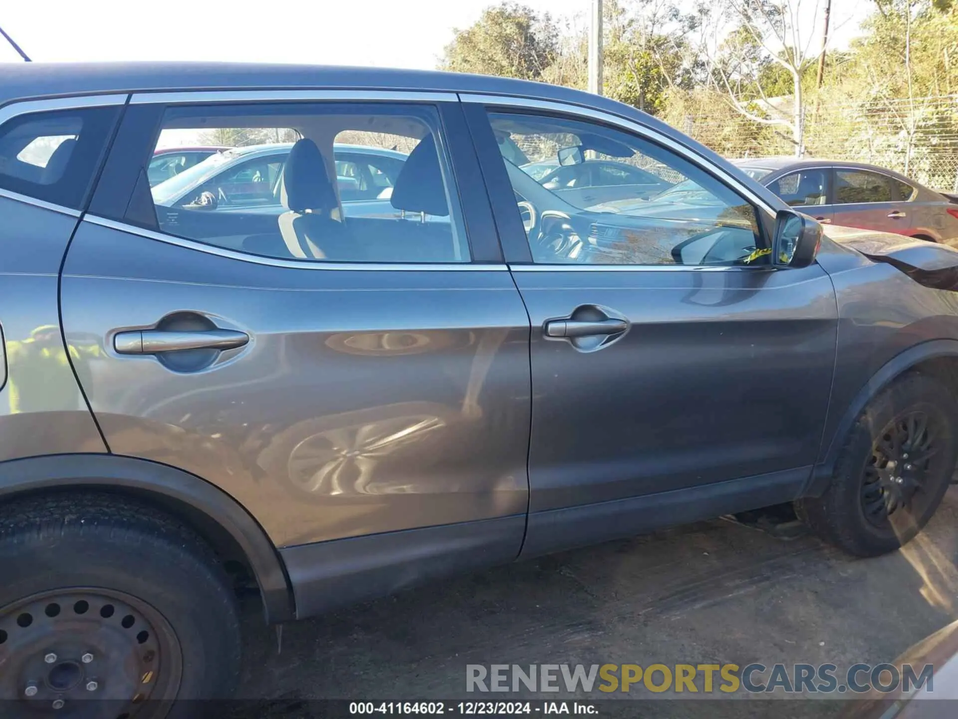 13 Photograph of a damaged car JN1BJ1CV6LW271099 NISSAN ROGUE SPORT 2020