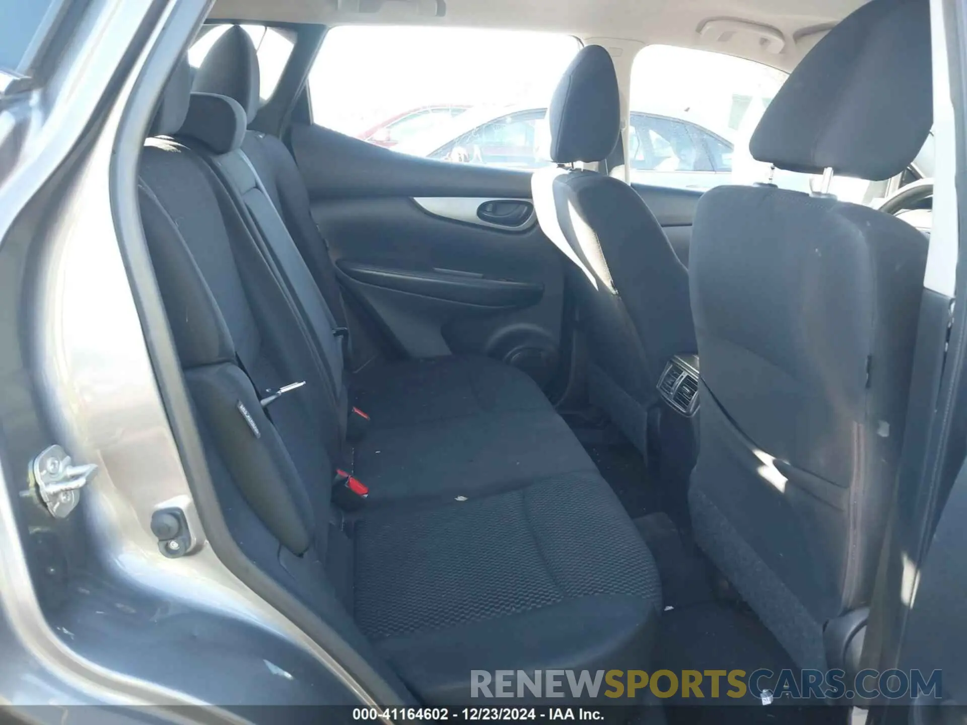 8 Photograph of a damaged car JN1BJ1CV6LW271099 NISSAN ROGUE SPORT 2020