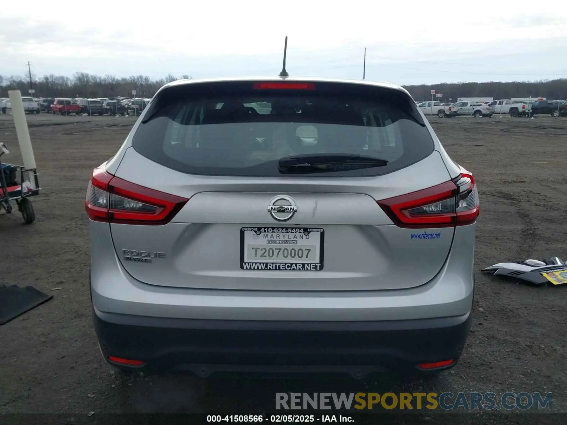 16 Photograph of a damaged car JN1BJ1CV6LW545627 NISSAN ROGUE SPORT 2020