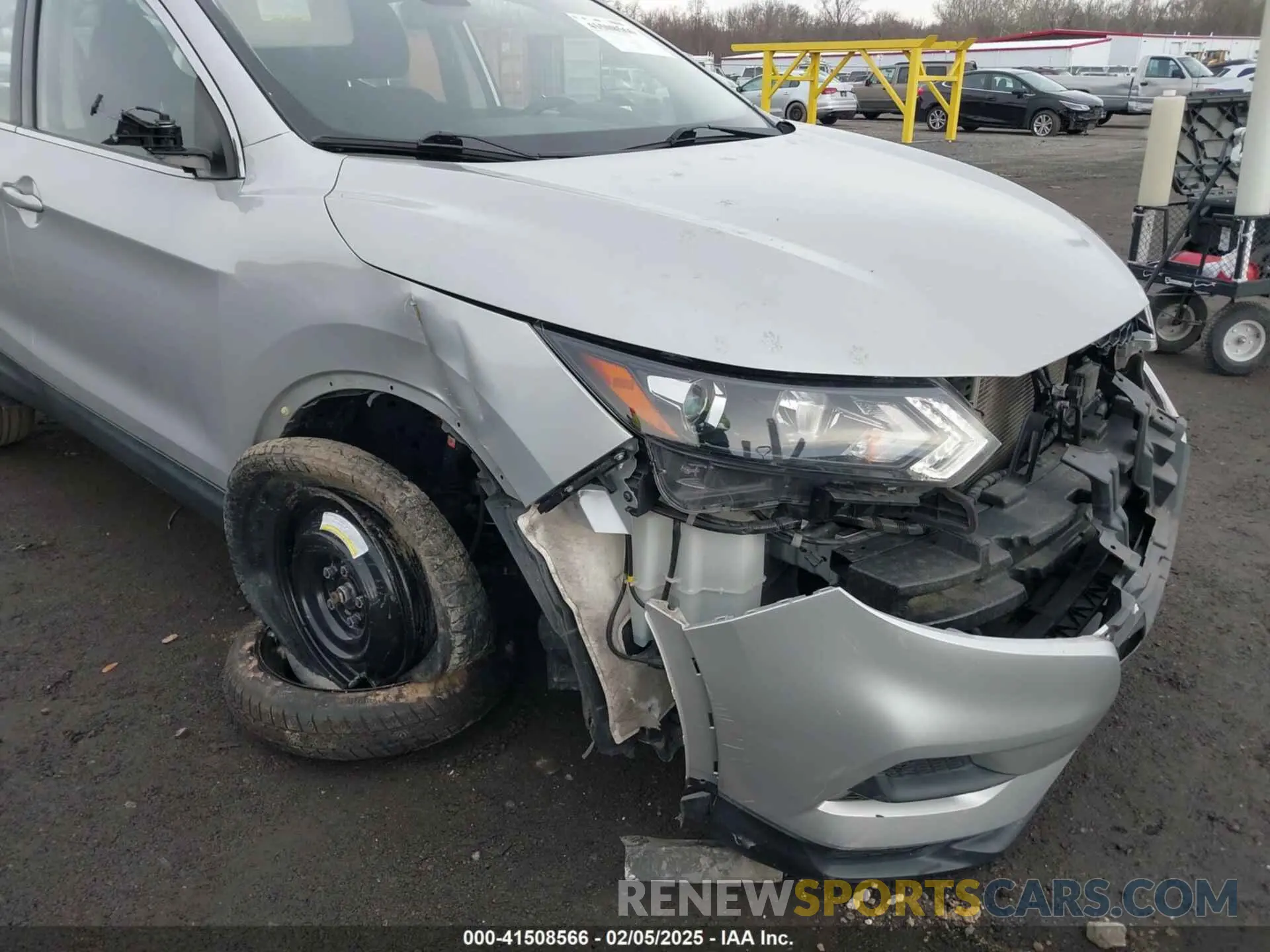 6 Photograph of a damaged car JN1BJ1CV6LW545627 NISSAN ROGUE SPORT 2020