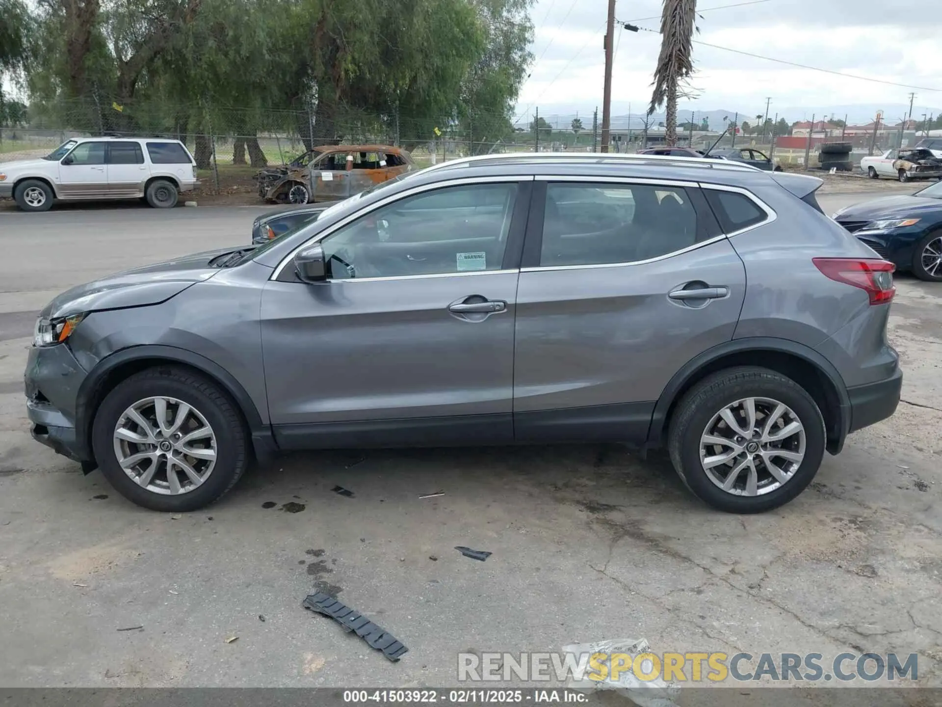 14 Photograph of a damaged car JN1BJ1CV7LW276117 NISSAN ROGUE SPORT 2020