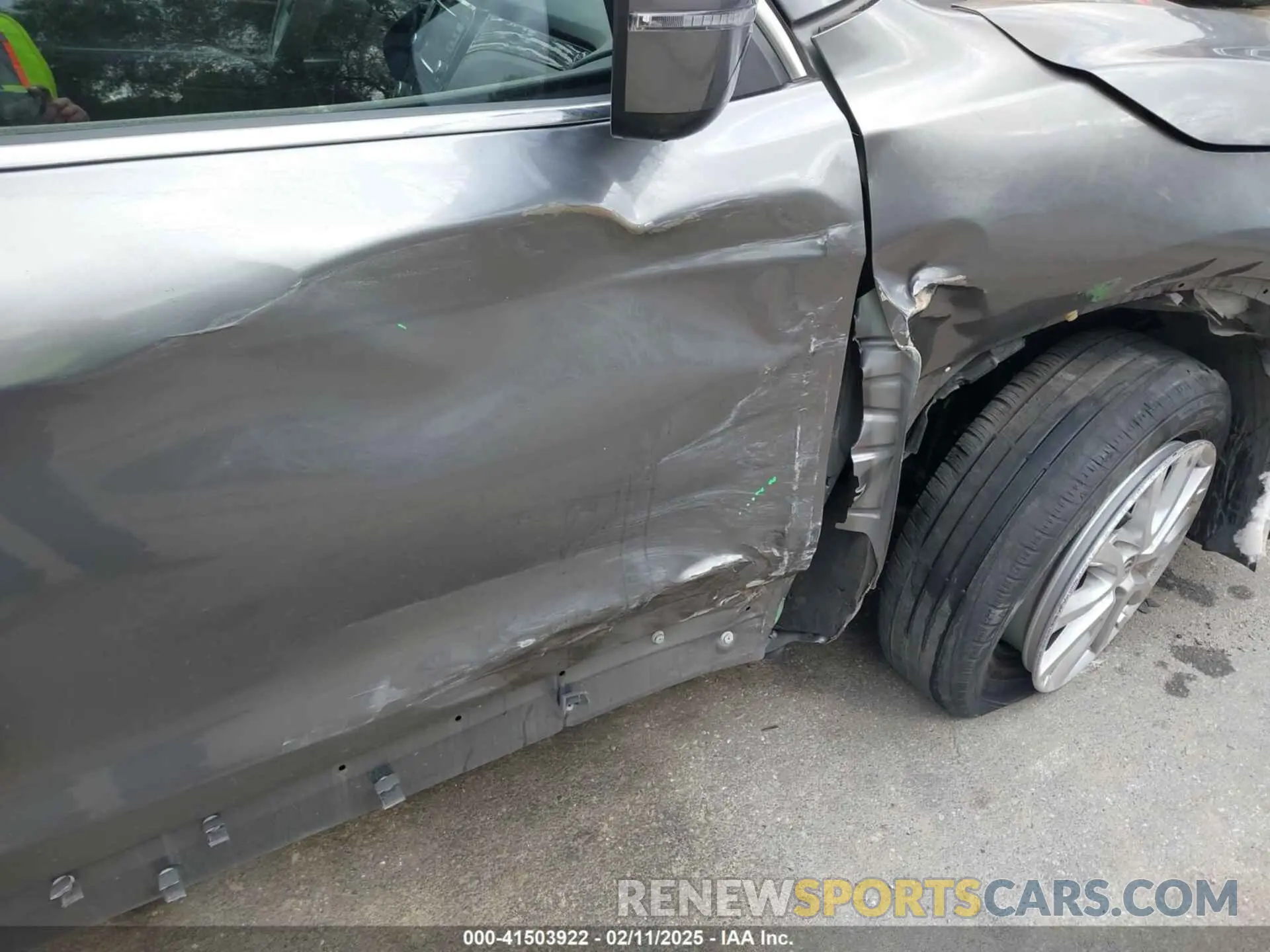 19 Photograph of a damaged car JN1BJ1CV7LW276117 NISSAN ROGUE SPORT 2020