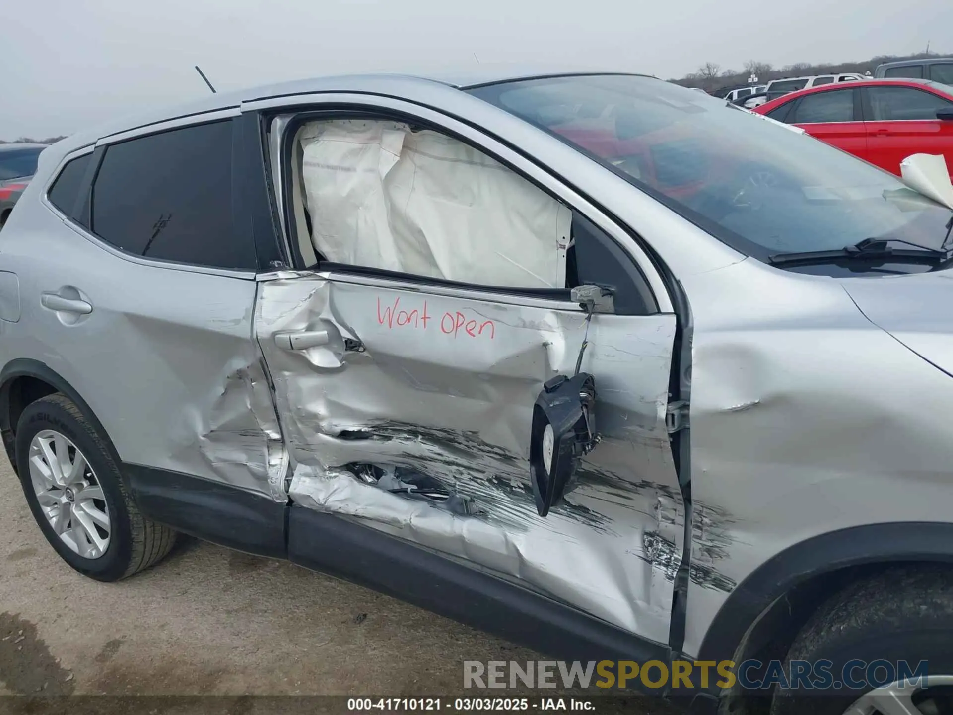 6 Photograph of a damaged car JN1BJ1CV7LW541828 NISSAN ROGUE SPORT 2020
