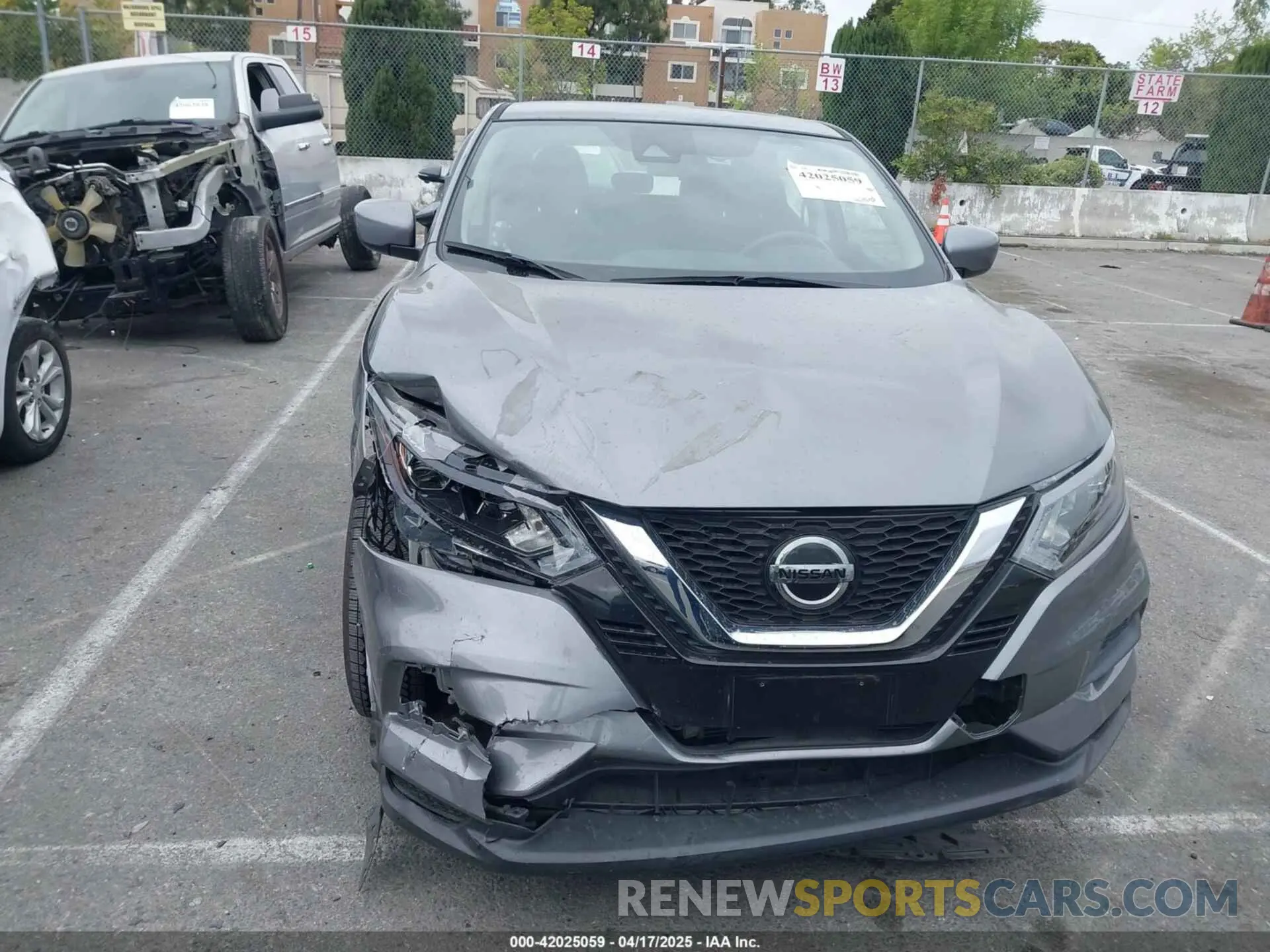 12 Photograph of a damaged car JN1BJ1CV7LW552649 NISSAN ROGUE SPORT 2020