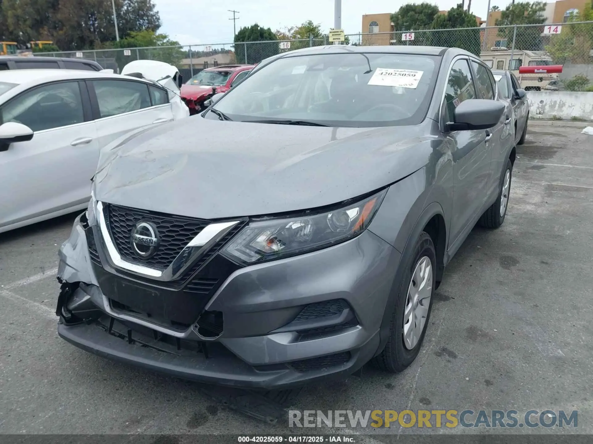 2 Photograph of a damaged car JN1BJ1CV7LW552649 NISSAN ROGUE SPORT 2020