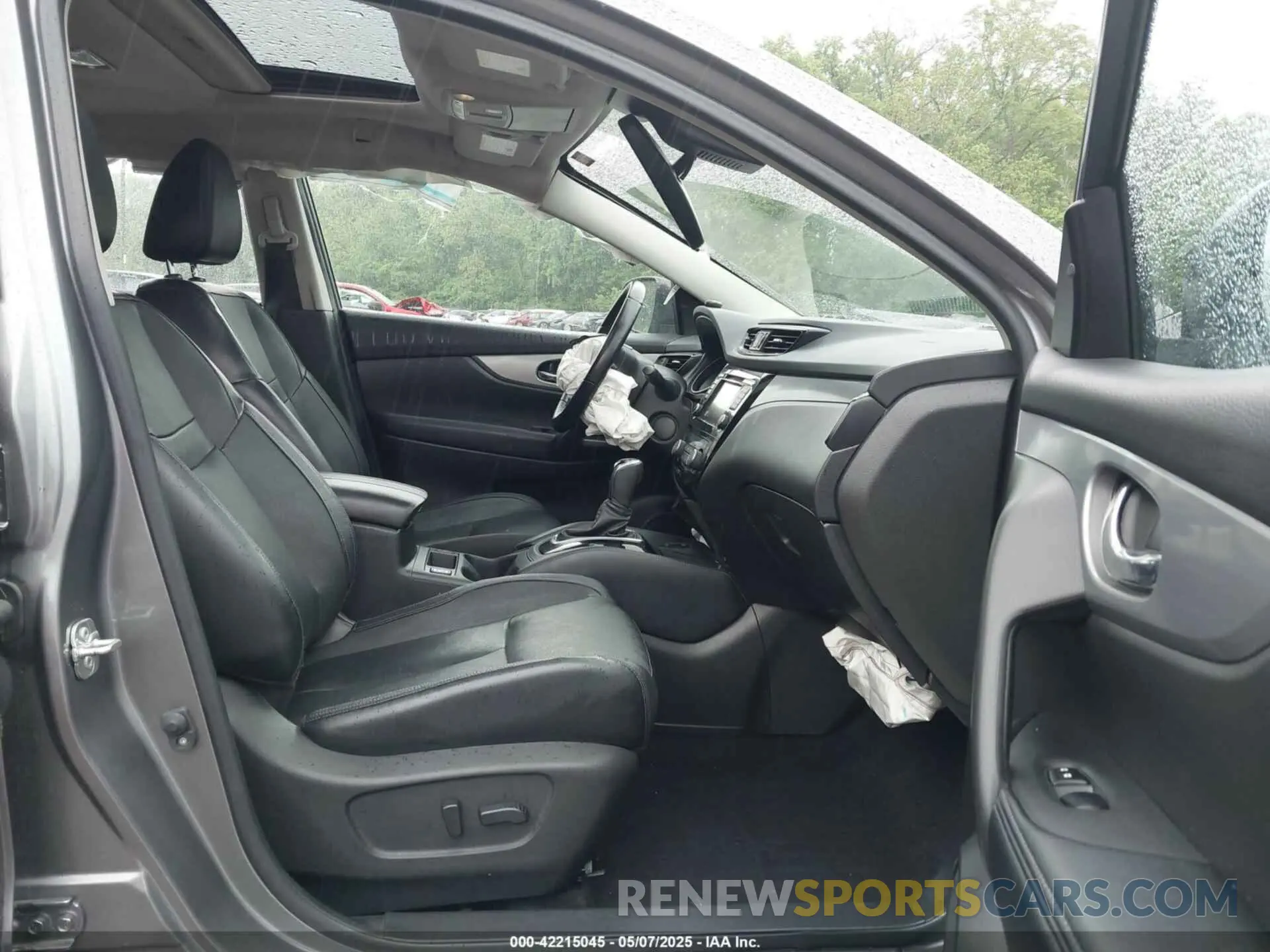 5 Photograph of a damaged car JN1BJ1CV8LW250299 NISSAN ROGUE SPORT 2020