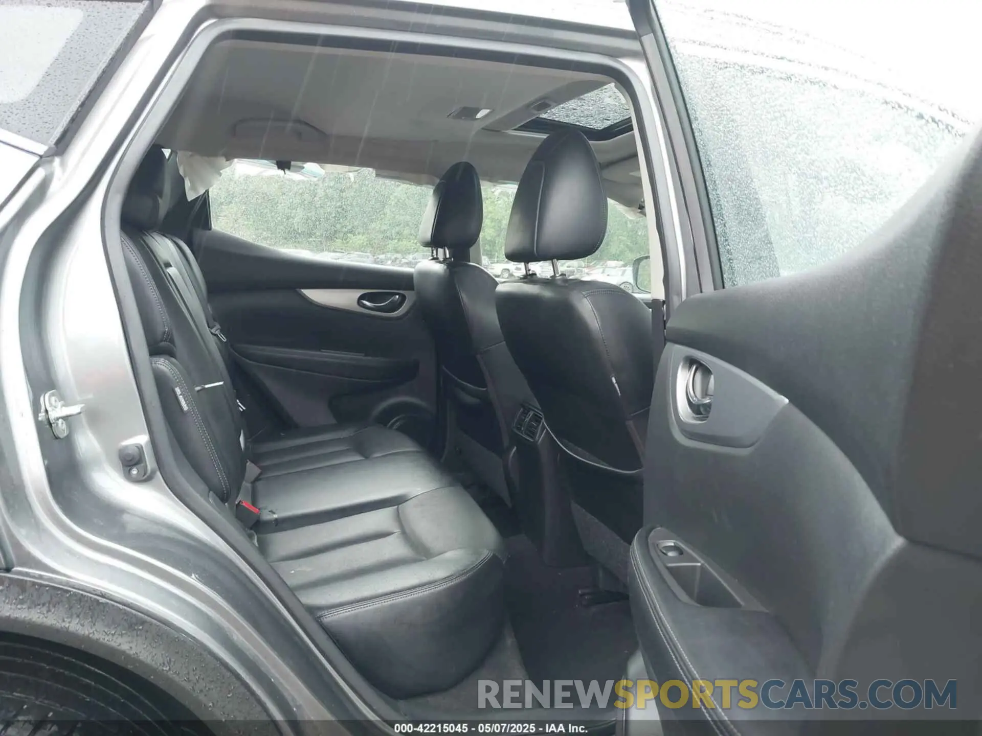 8 Photograph of a damaged car JN1BJ1CV8LW250299 NISSAN ROGUE SPORT 2020
