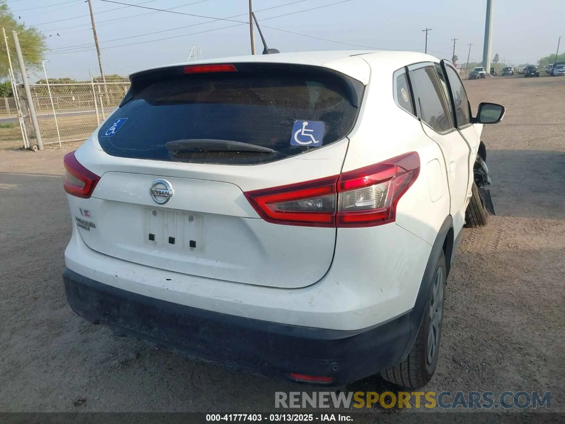 4 Photograph of a damaged car JN1BJ1CV8LW254546 NISSAN ROGUE SPORT 2020