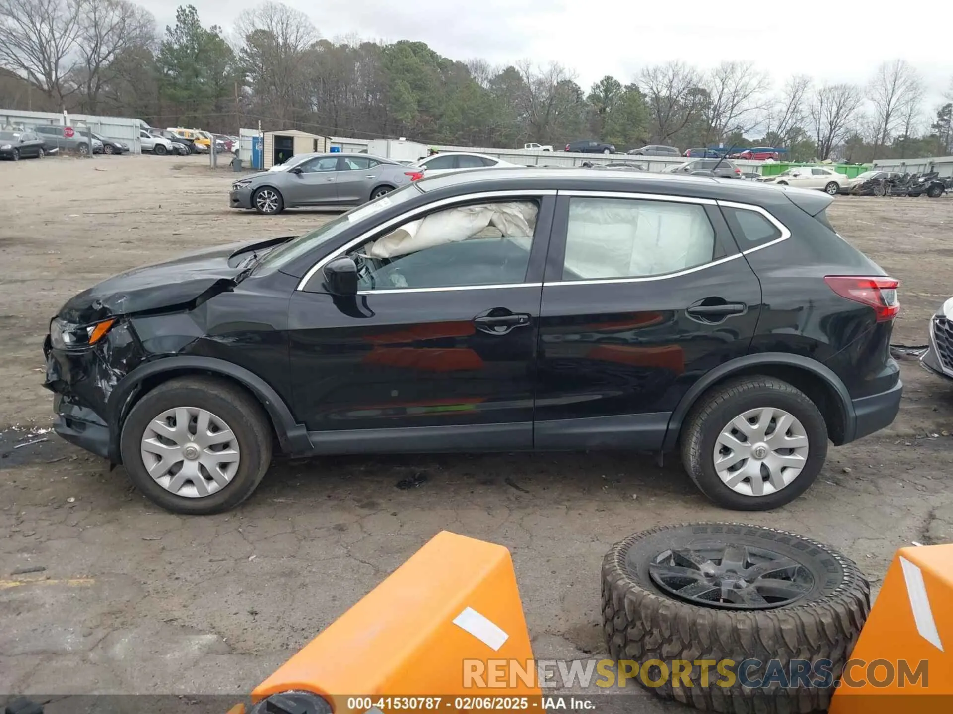 14 Photograph of a damaged car JN1BJ1CV8LW269502 NISSAN ROGUE SPORT 2020