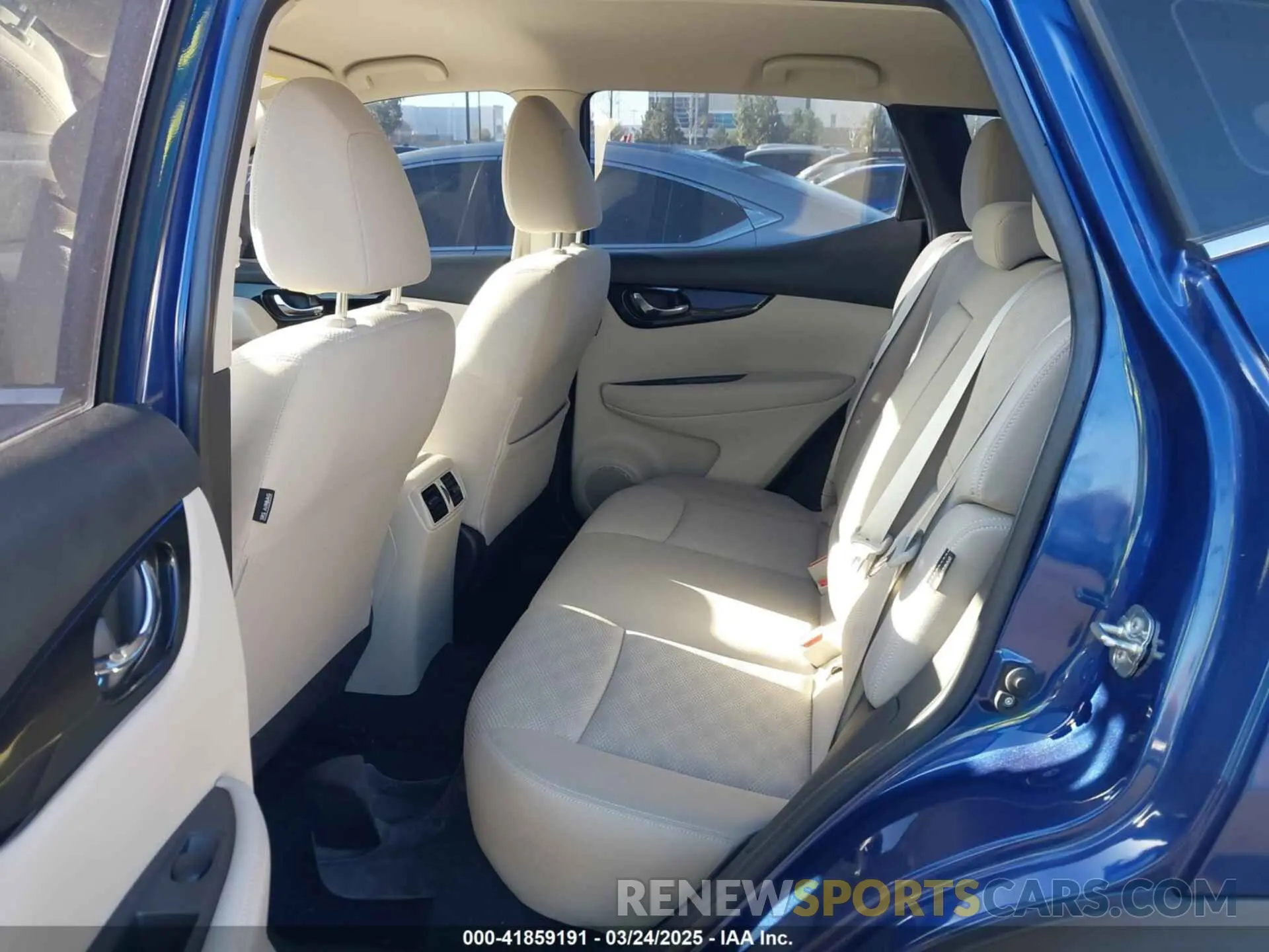 8 Photograph of a damaged car JN1BJ1CV8LW270536 NISSAN ROGUE SPORT 2020