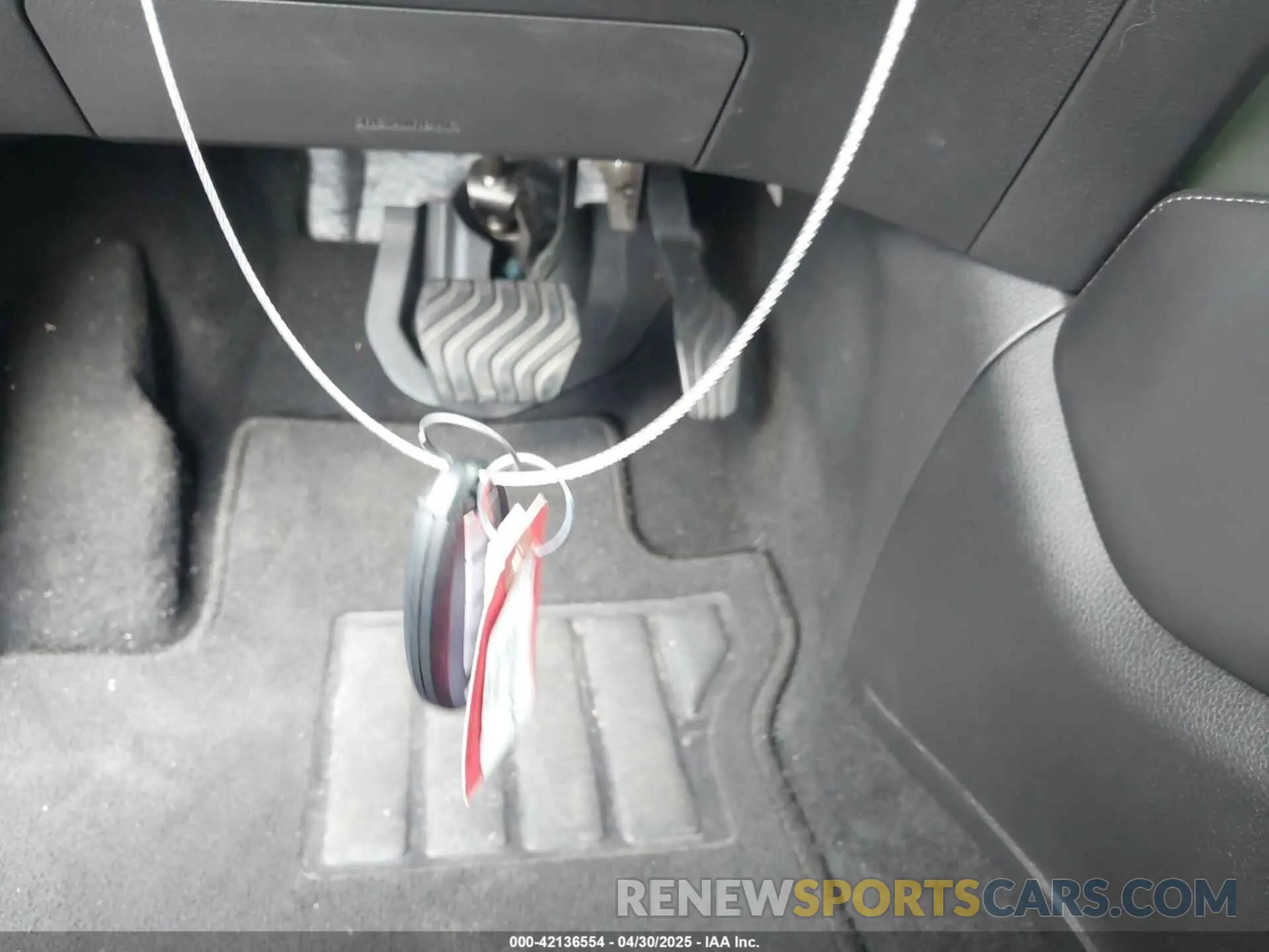 11 Photograph of a damaged car JN1BJ1CV8LW271945 NISSAN ROGUE SPORT 2020