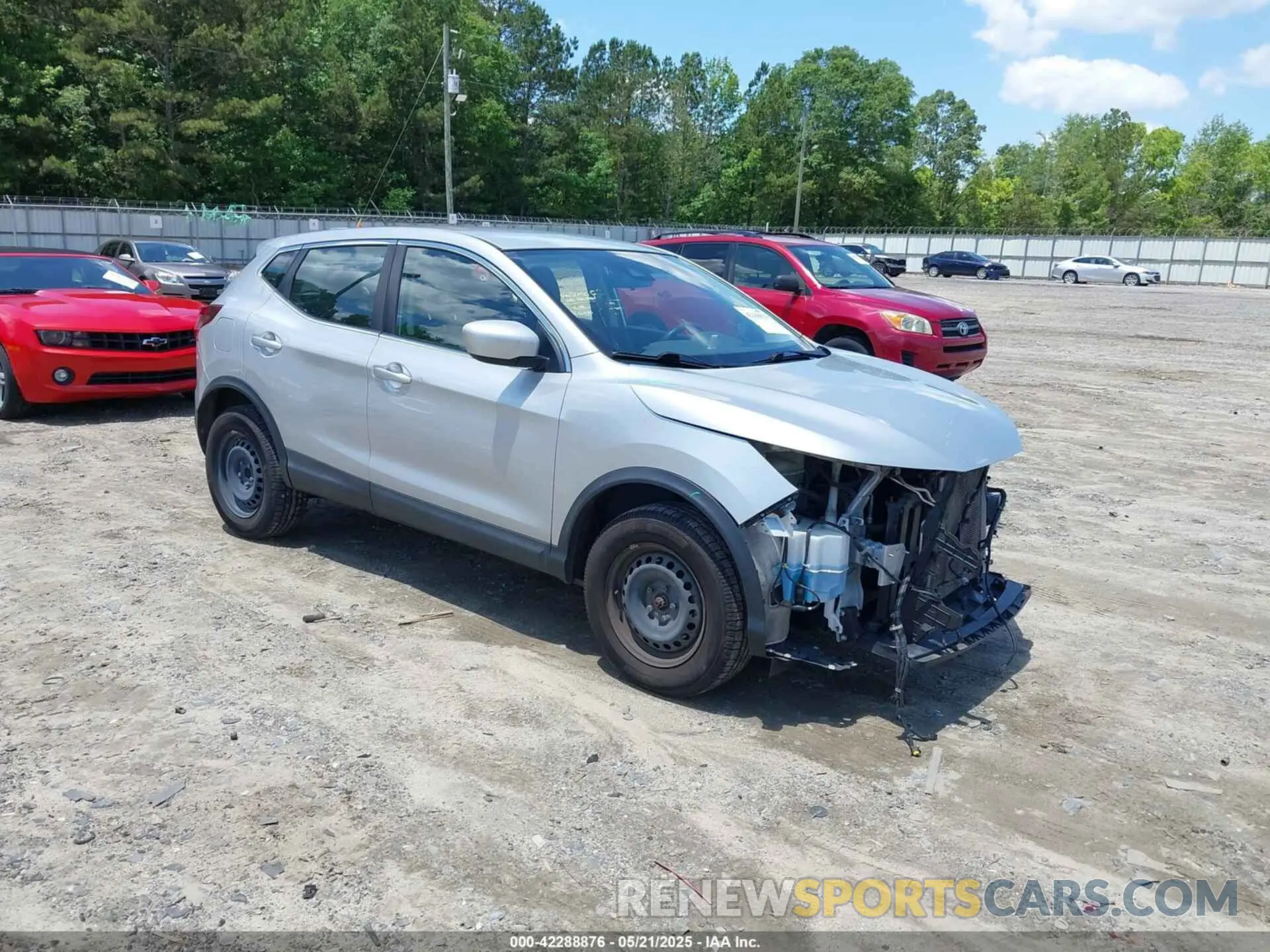 1 Photograph of a damaged car JN1BJ1CV8LW541871 NISSAN ROGUE SPORT 2020