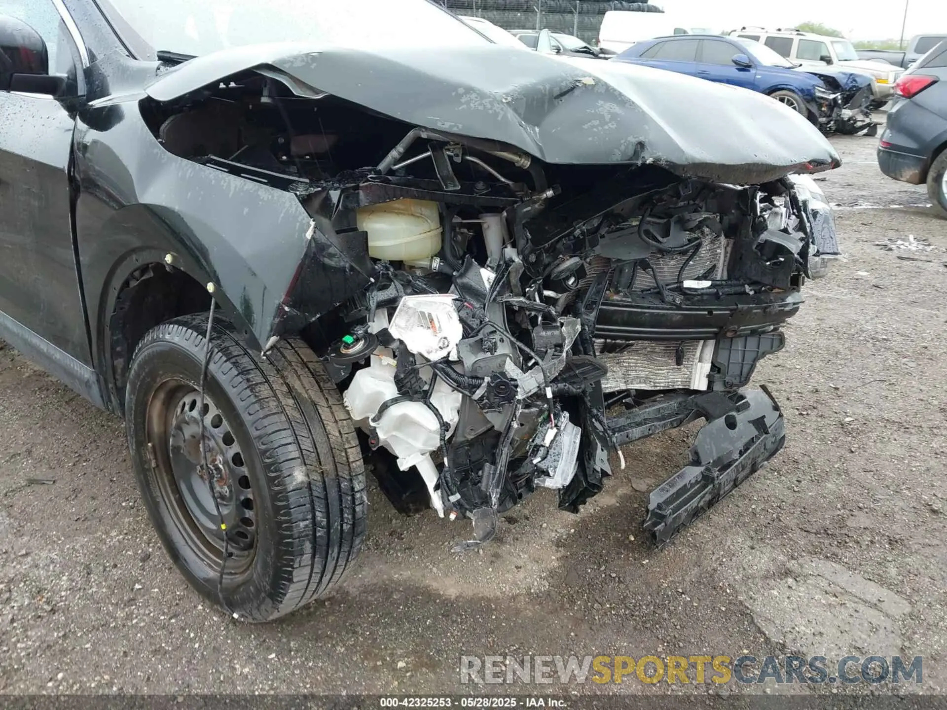 21 Photograph of a damaged car JN1BJ1CV9LW256578 NISSAN ROGUE SPORT 2020