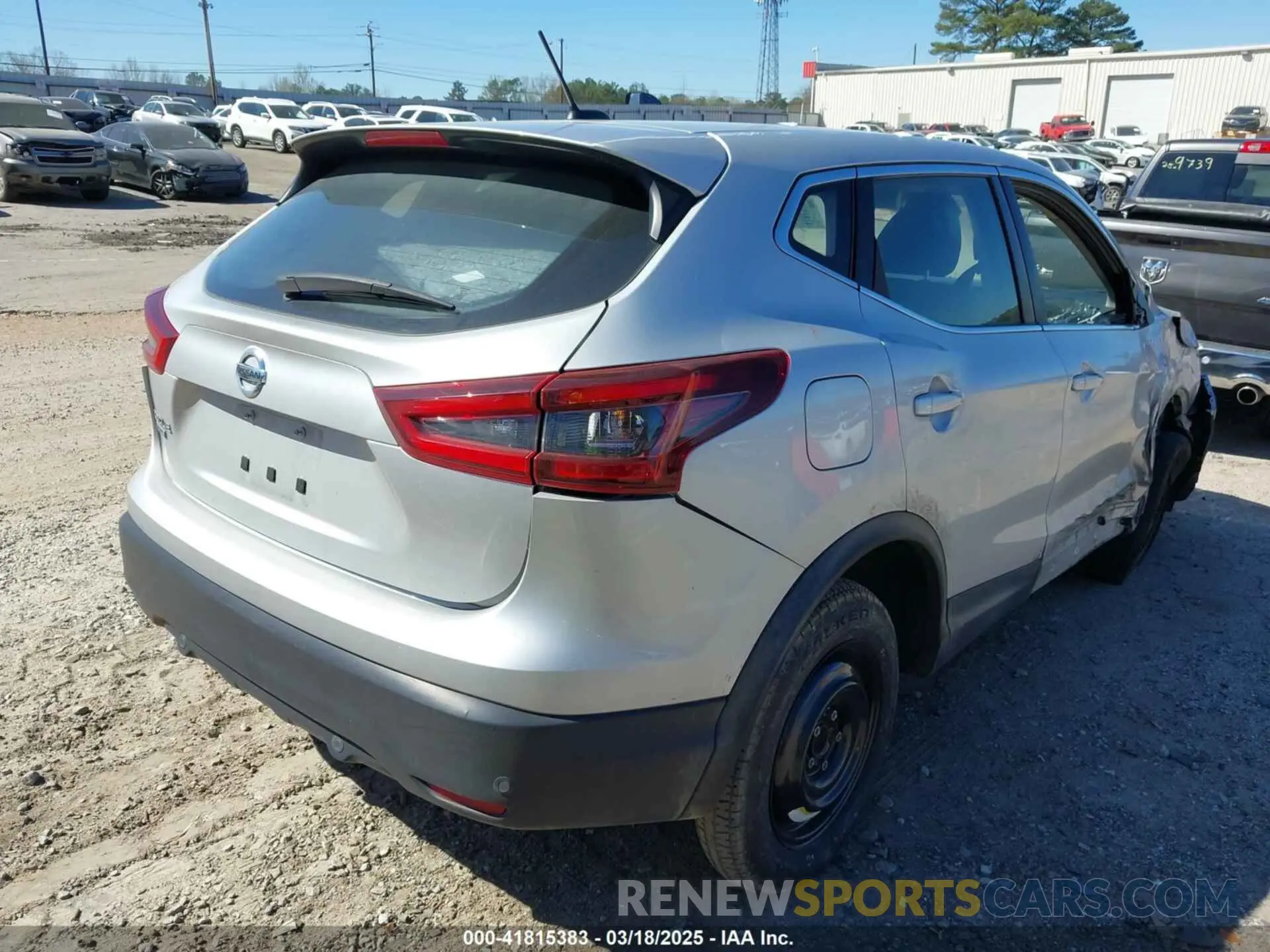 4 Photograph of a damaged car JN1BJ1CV9LW257312 NISSAN ROGUE SPORT 2020