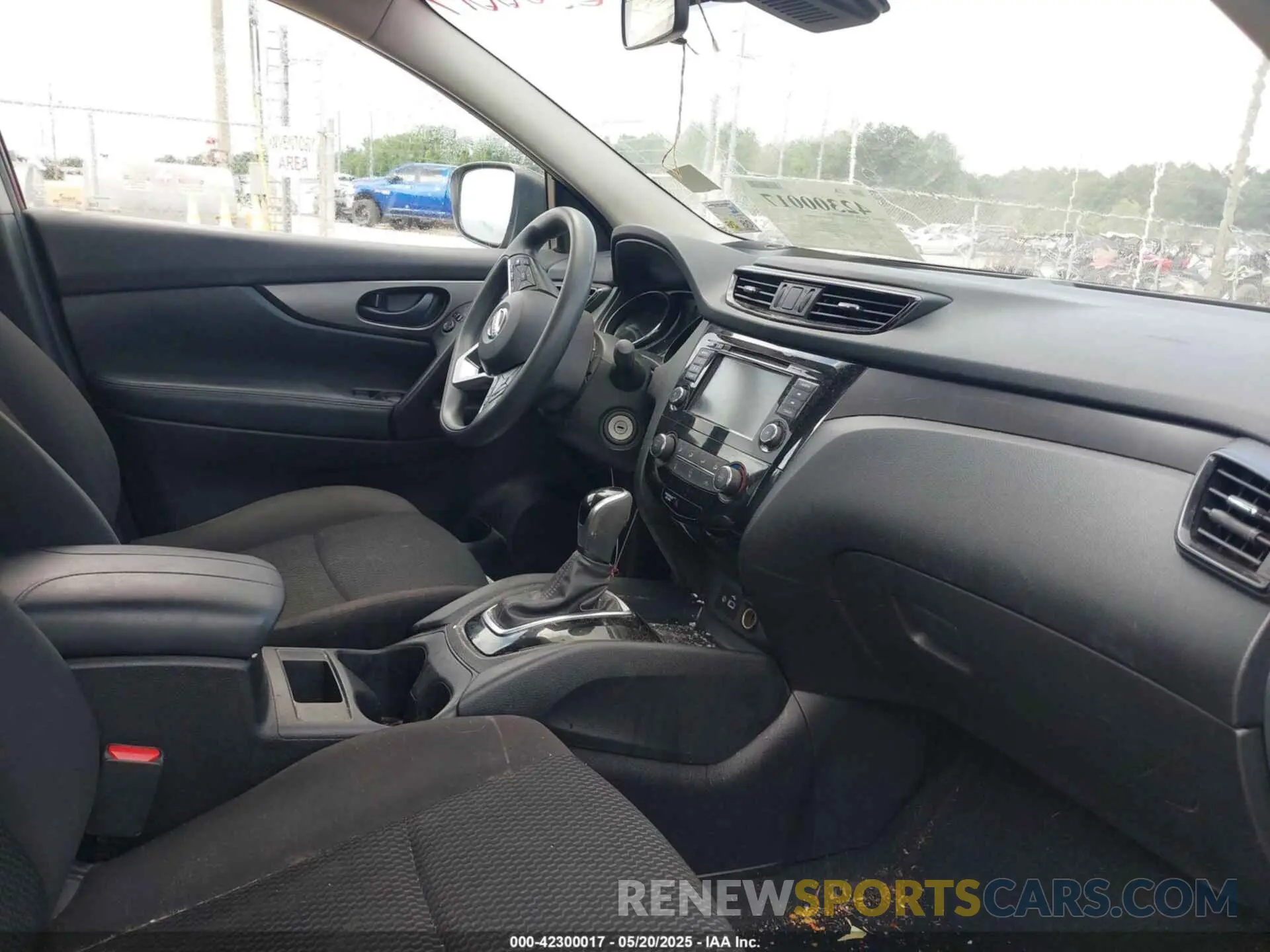 5 Photograph of a damaged car JN1BJ1CV9LW259772 NISSAN ROGUE SPORT 2020
