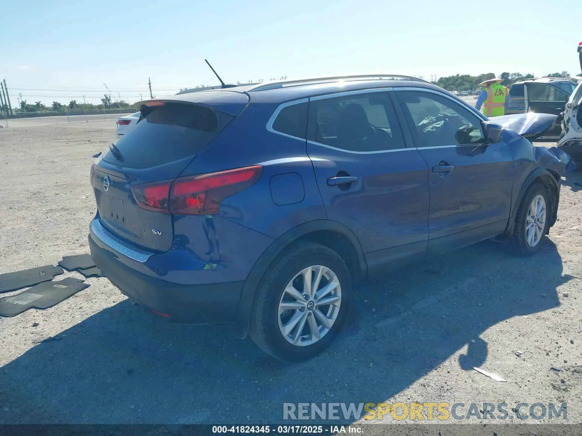 4 Photograph of a damaged car JN1BJ1CVXLW256945 NISSAN ROGUE SPORT 2020