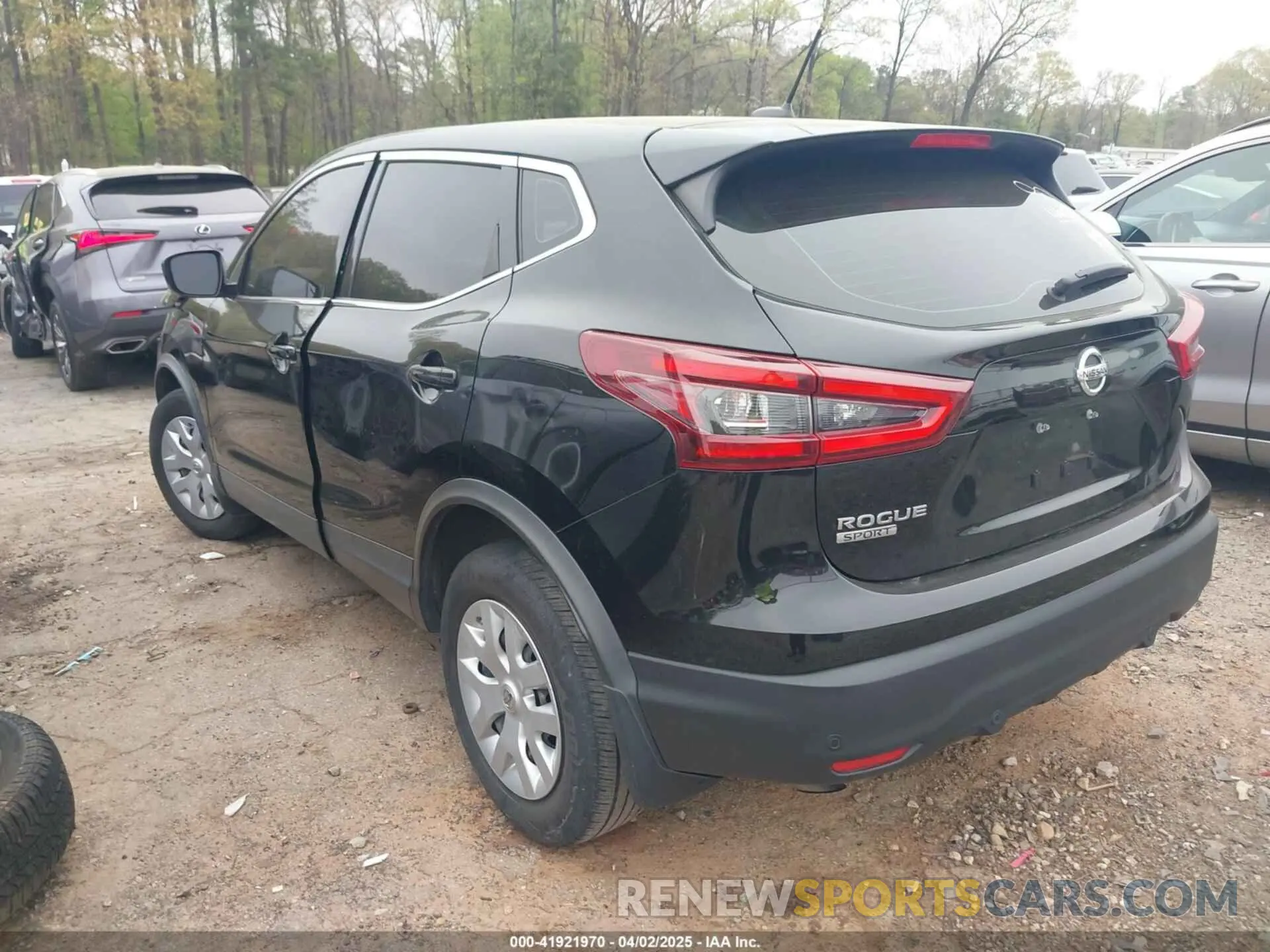 3 Photograph of a damaged car JN1BJ1CVXLW549115 NISSAN ROGUE SPORT 2020