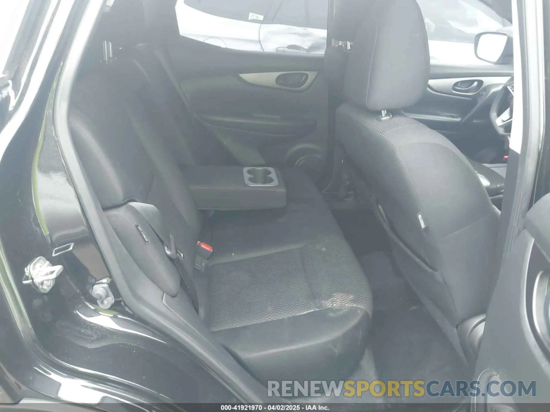8 Photograph of a damaged car JN1BJ1CVXLW549115 NISSAN ROGUE SPORT 2020