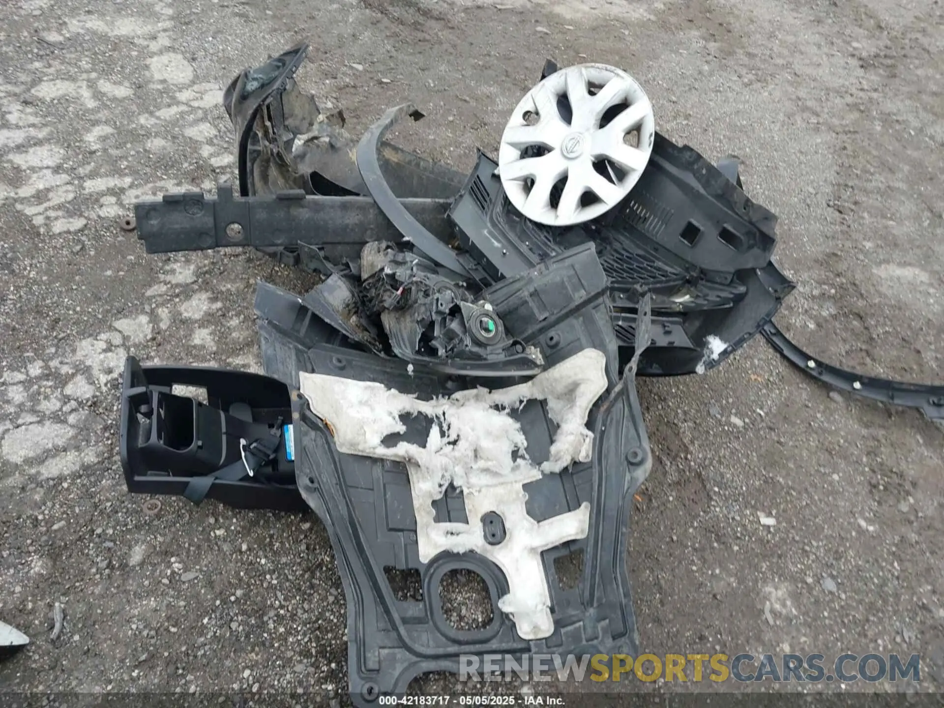 12 Photograph of a damaged car JN1BJ1CW0LW374916 NISSAN ROGUE SPORT 2020