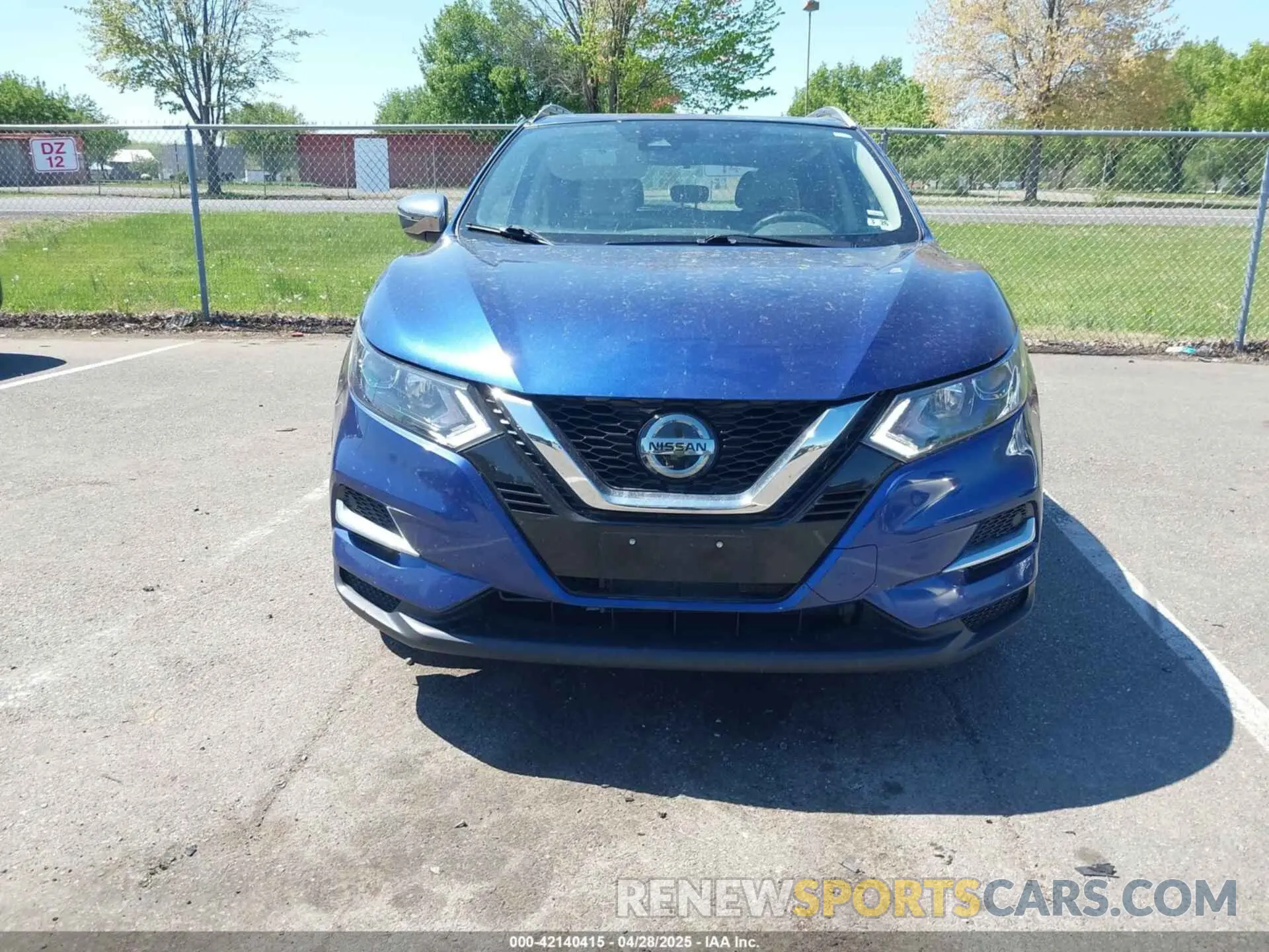 12 Photograph of a damaged car JN1BJ1CW0LW393868 NISSAN ROGUE SPORT 2020