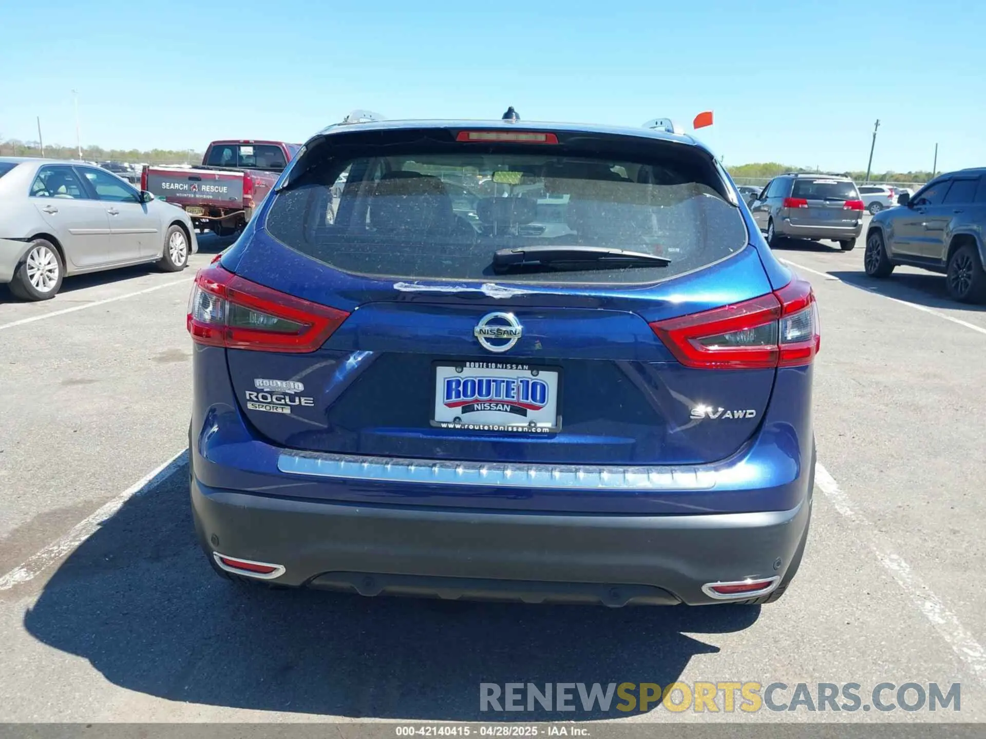 16 Photograph of a damaged car JN1BJ1CW0LW393868 NISSAN ROGUE SPORT 2020