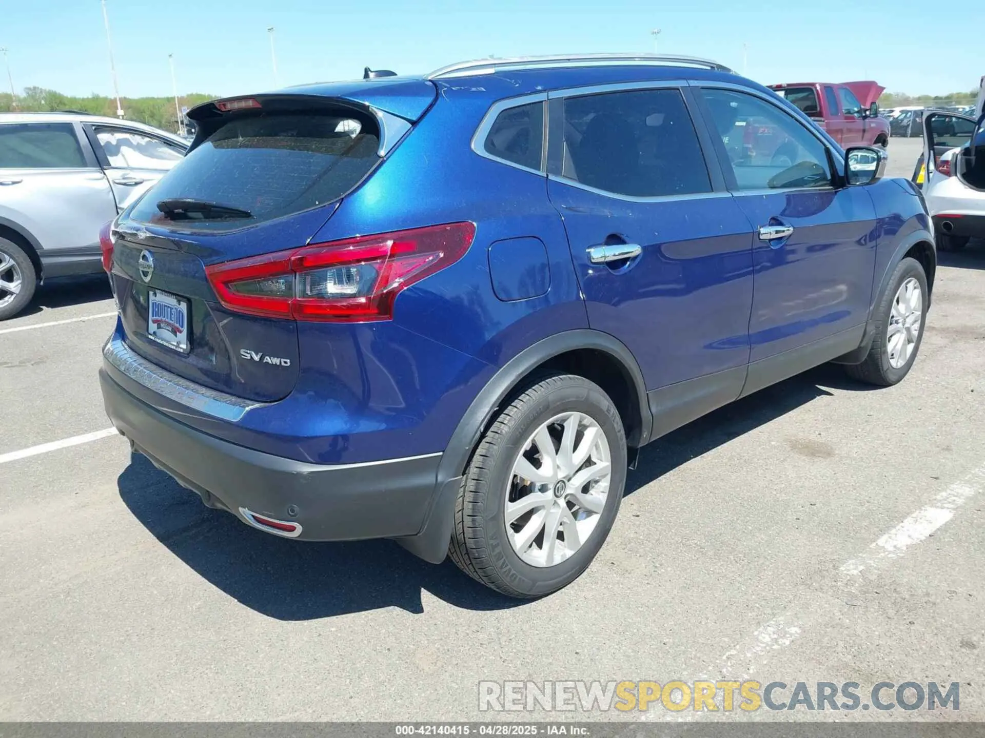 4 Photograph of a damaged car JN1BJ1CW0LW393868 NISSAN ROGUE SPORT 2020