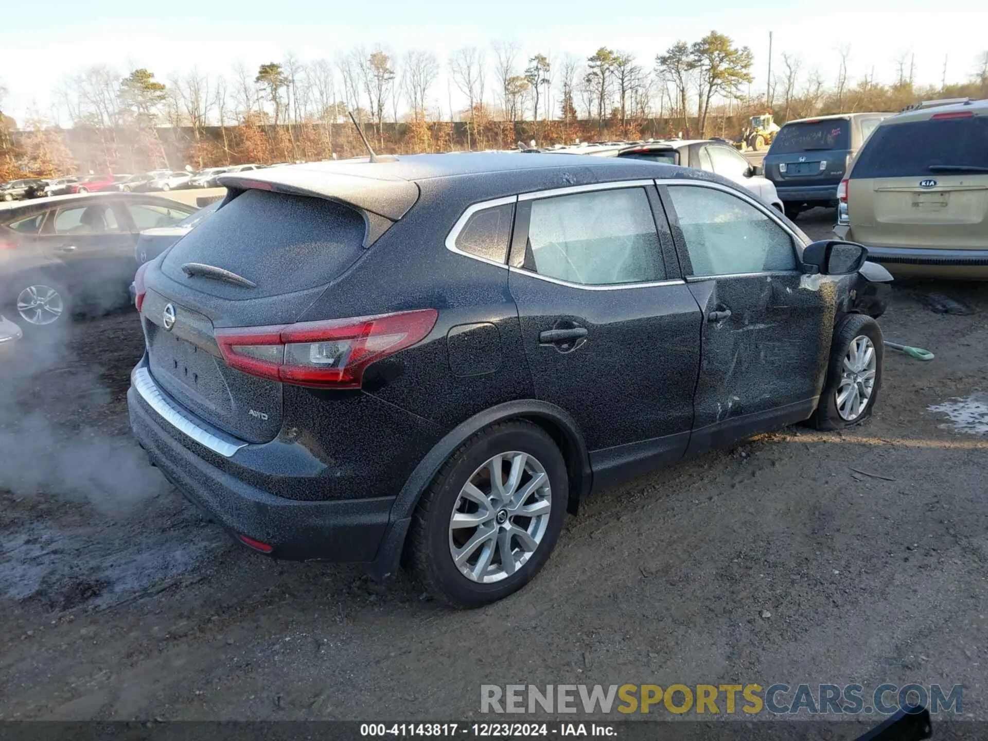 4 Photograph of a damaged car JN1BJ1CW0LW643108 NISSAN ROGUE SPORT 2020