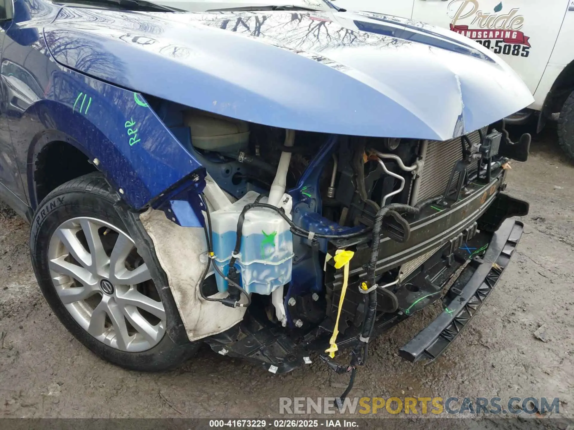 18 Photograph of a damaged car JN1BJ1CW1LW365514 NISSAN ROGUE SPORT 2020