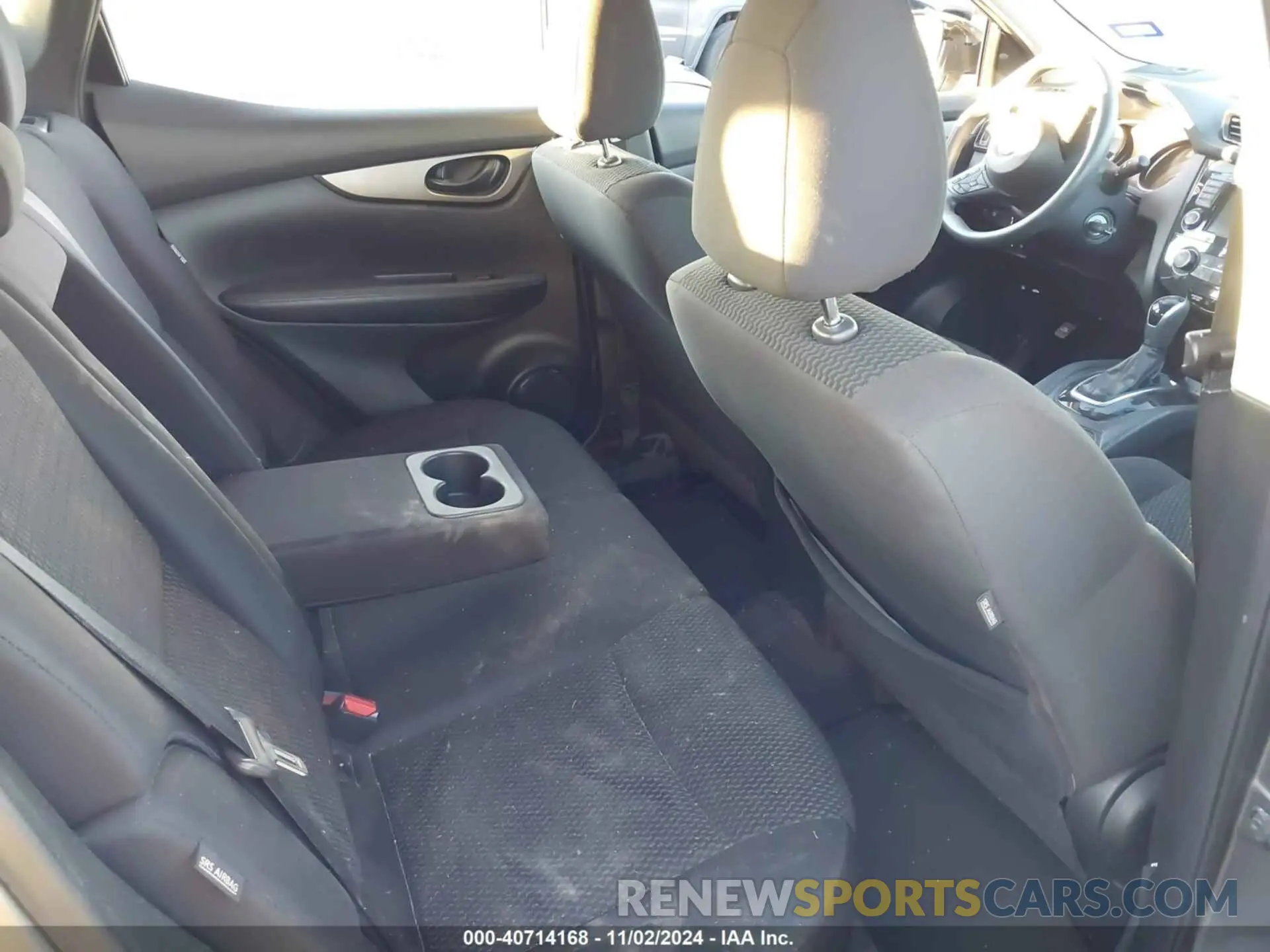 8 Photograph of a damaged car JN1BJ1CW2LW645913 NISSAN ROGUE SPORT 2020