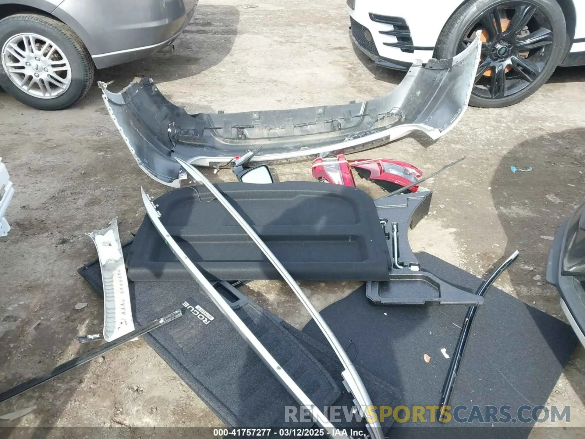 12 Photograph of a damaged car JN1BJ1CW2LW649704 NISSAN ROGUE SPORT 2020