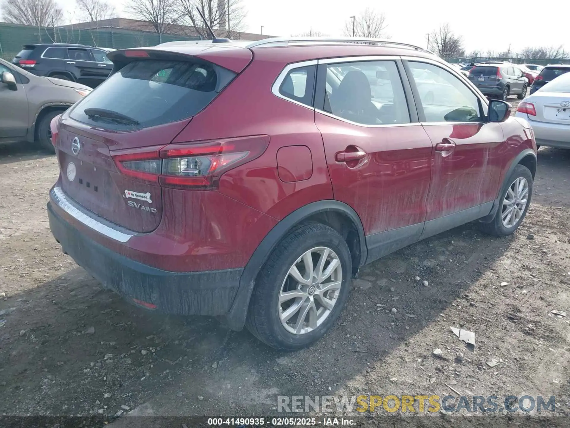 4 Photograph of a damaged car JN1BJ1CW3LW383089 NISSAN ROGUE SPORT 2020