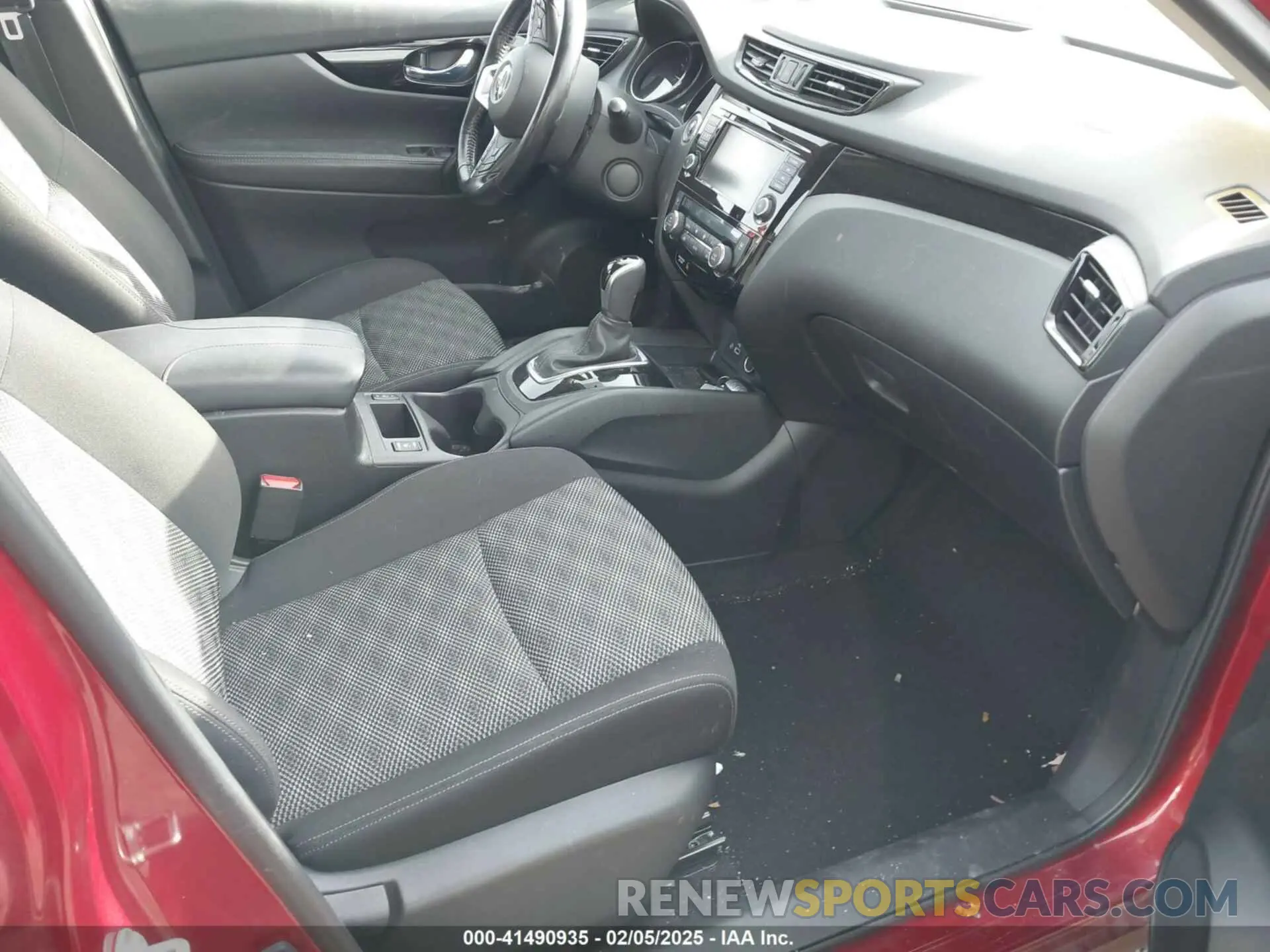 5 Photograph of a damaged car JN1BJ1CW3LW383089 NISSAN ROGUE SPORT 2020