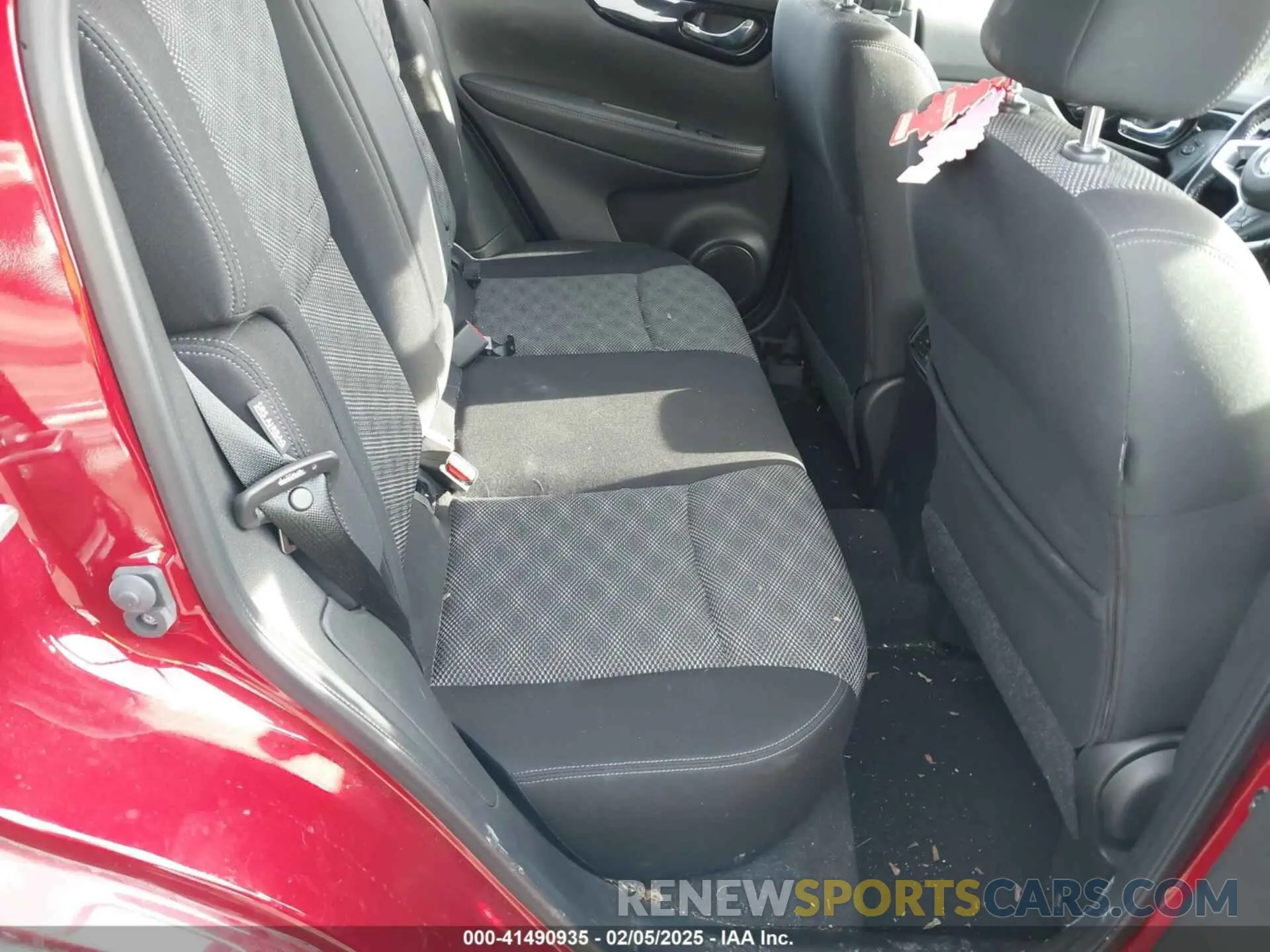 8 Photograph of a damaged car JN1BJ1CW3LW383089 NISSAN ROGUE SPORT 2020