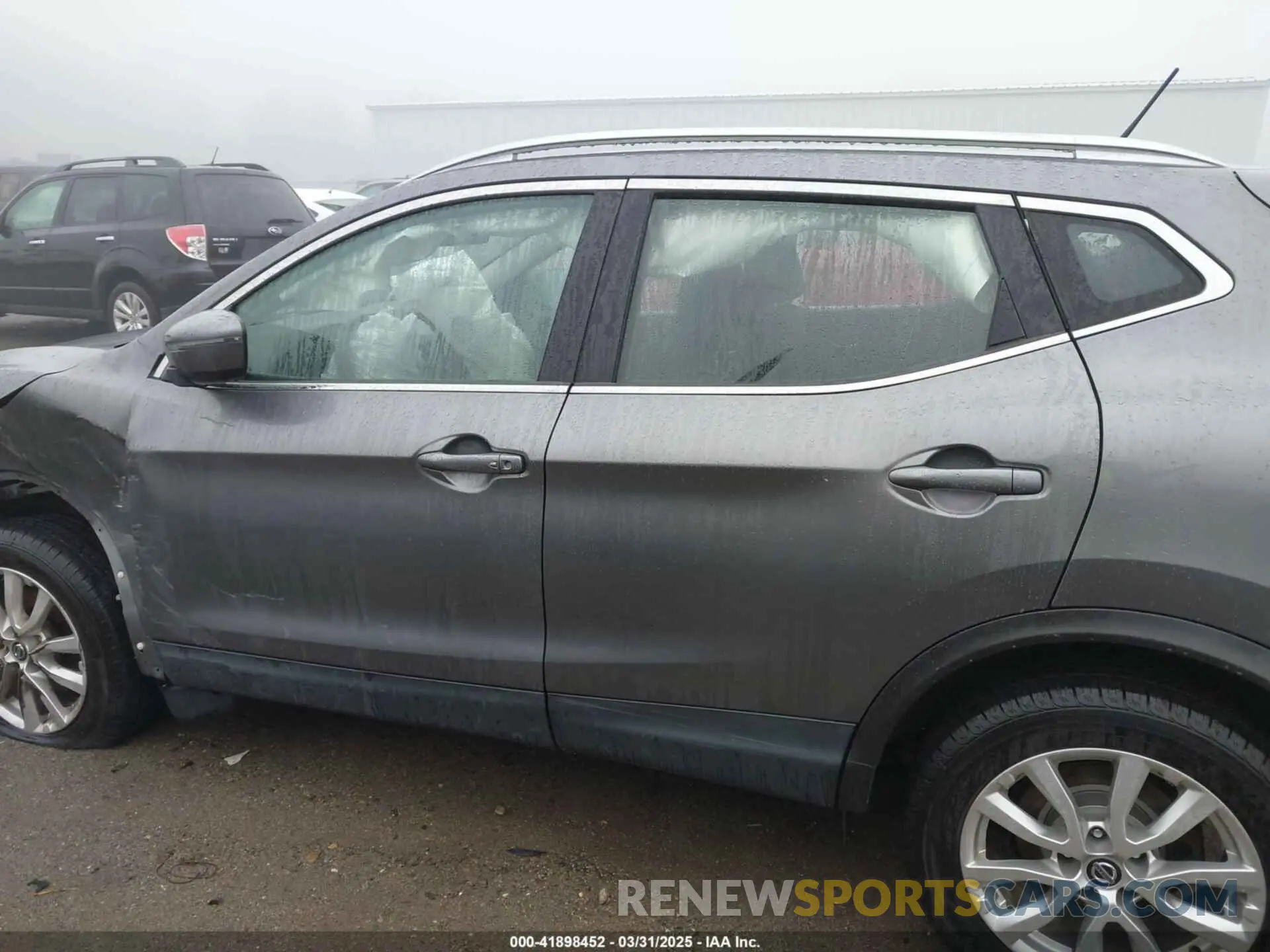 14 Photograph of a damaged car JN1BJ1CW3LW393413 NISSAN ROGUE SPORT 2020
