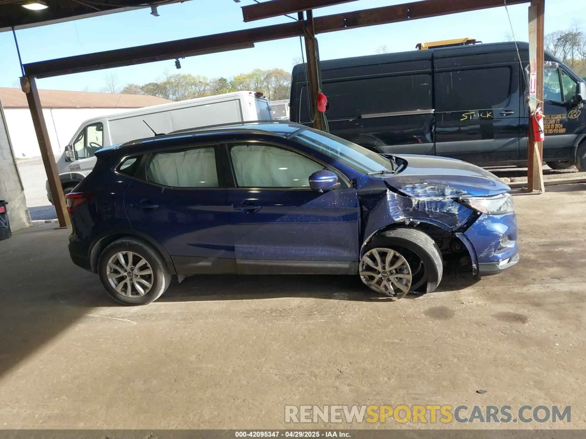 13 Photograph of a damaged car JN1BJ1CW4LW388012 NISSAN ROGUE SPORT 2020