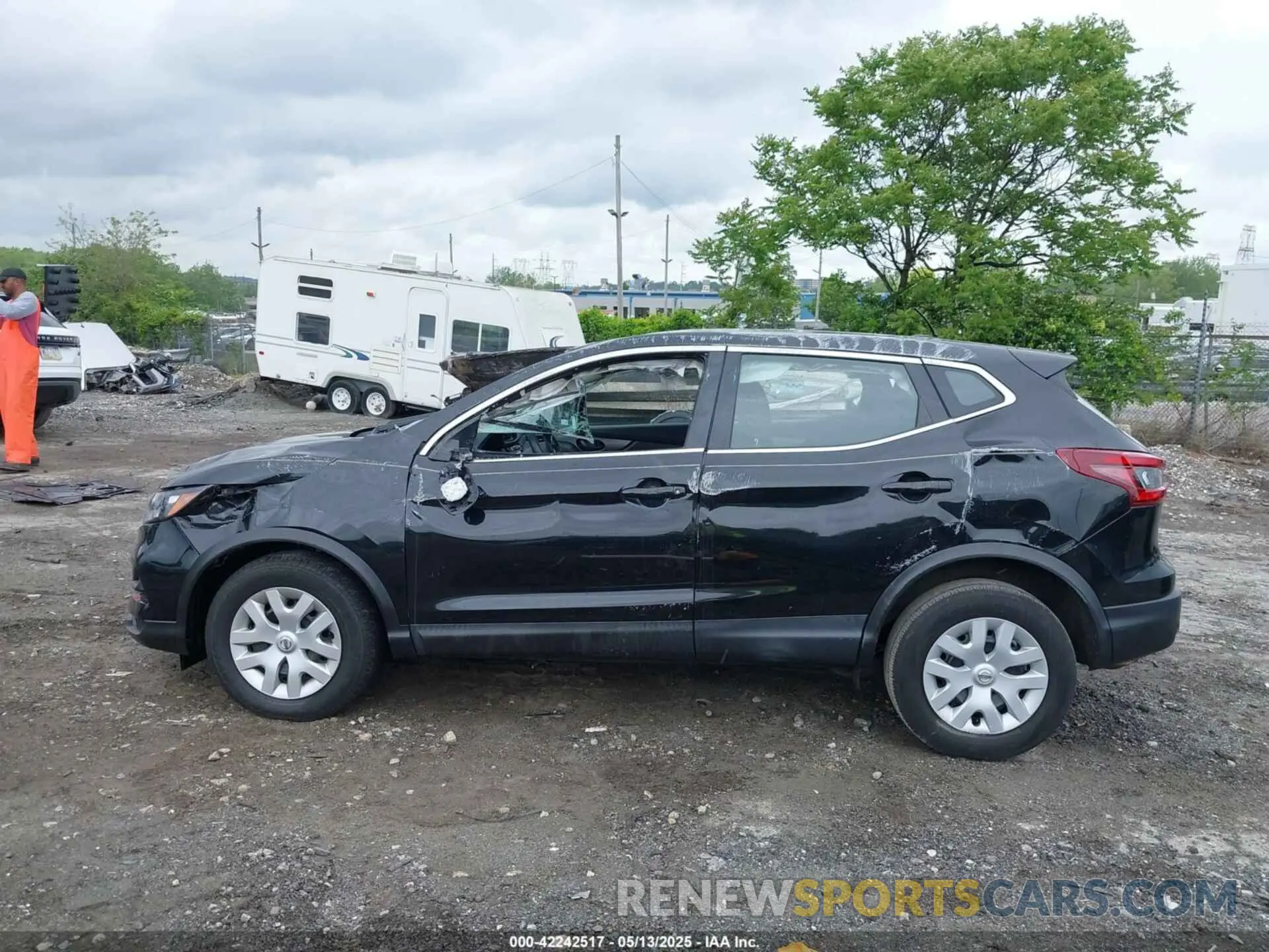 15 Photograph of a damaged car JN1BJ1CW4LW640826 NISSAN ROGUE SPORT 2020