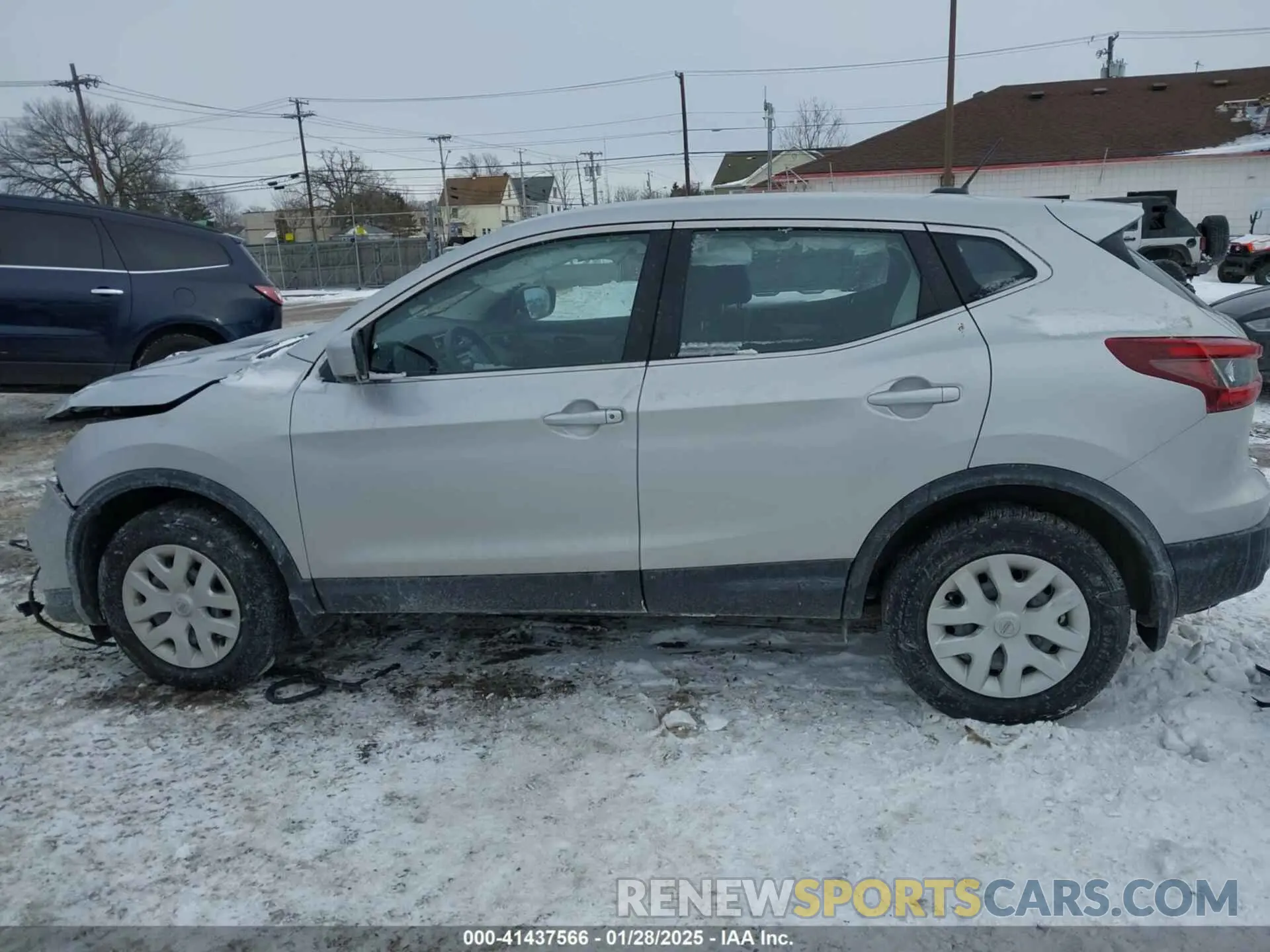 13 Photograph of a damaged car JN1BJ1CW5LW369453 NISSAN ROGUE SPORT 2020