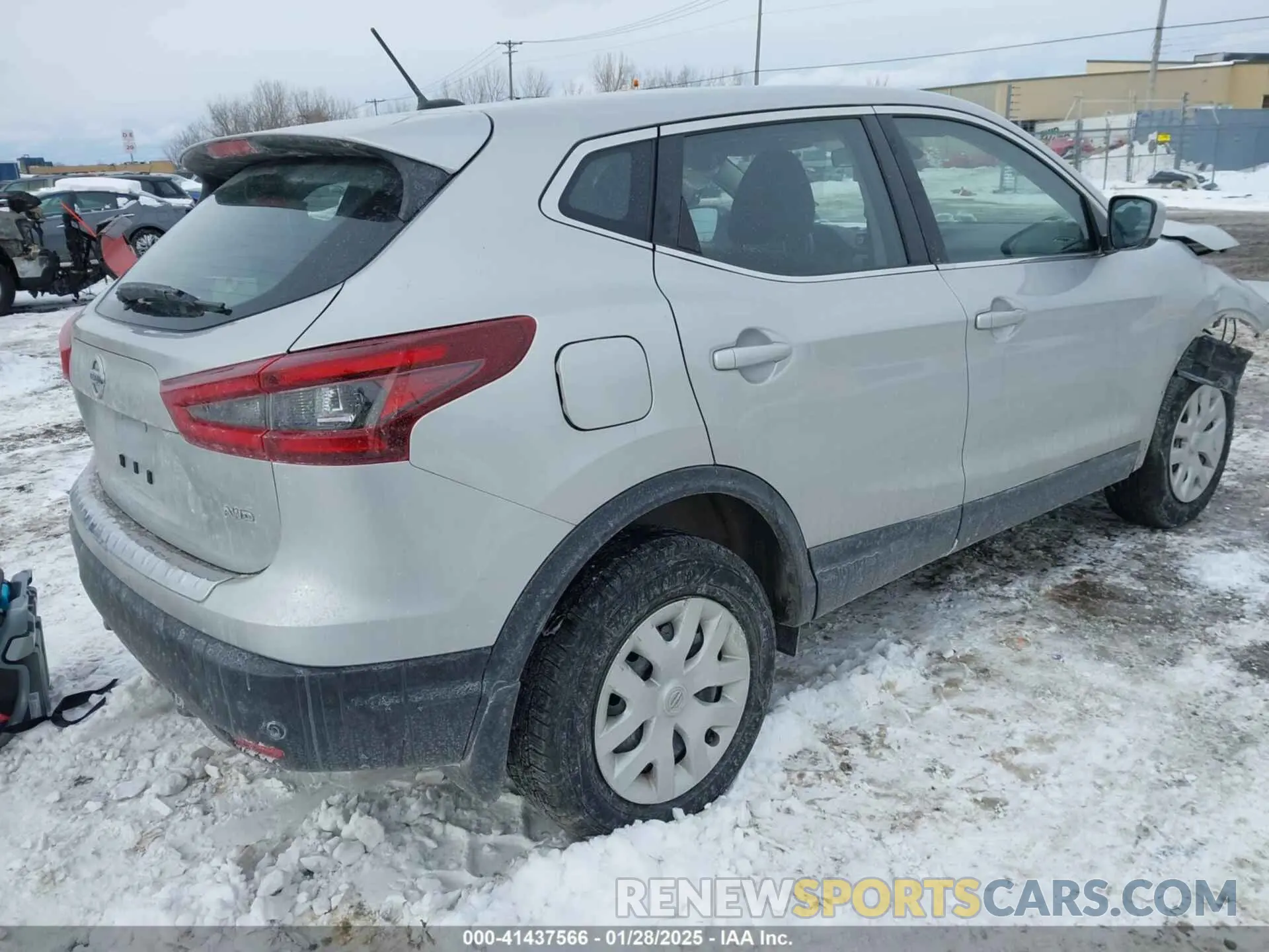 4 Photograph of a damaged car JN1BJ1CW5LW369453 NISSAN ROGUE SPORT 2020