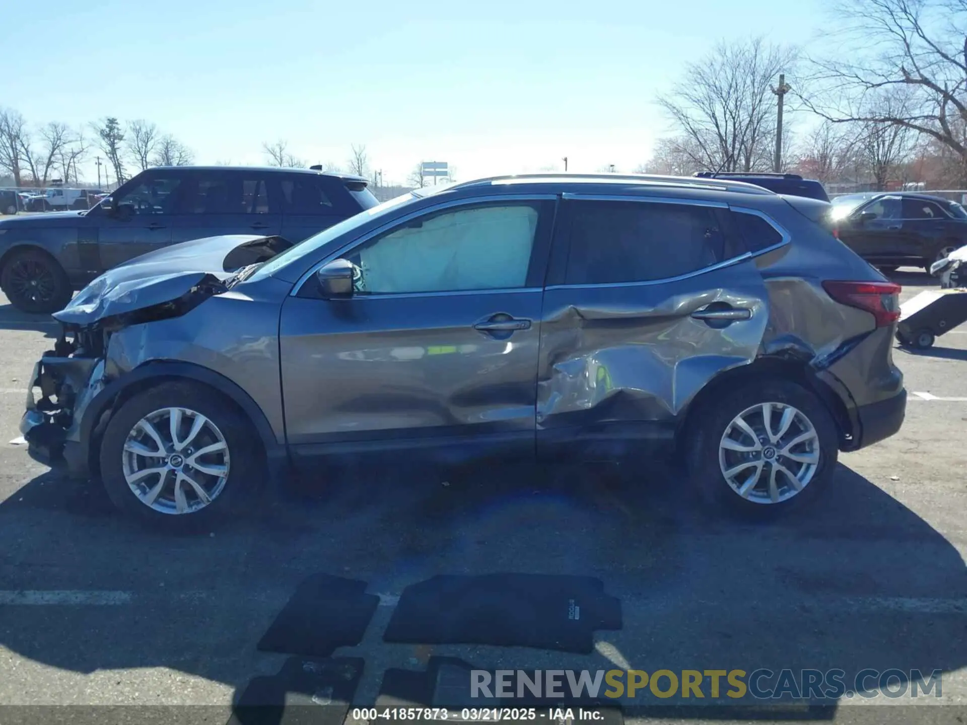 14 Photograph of a damaged car JN1BJ1CW5LW387161 NISSAN ROGUE SPORT 2020