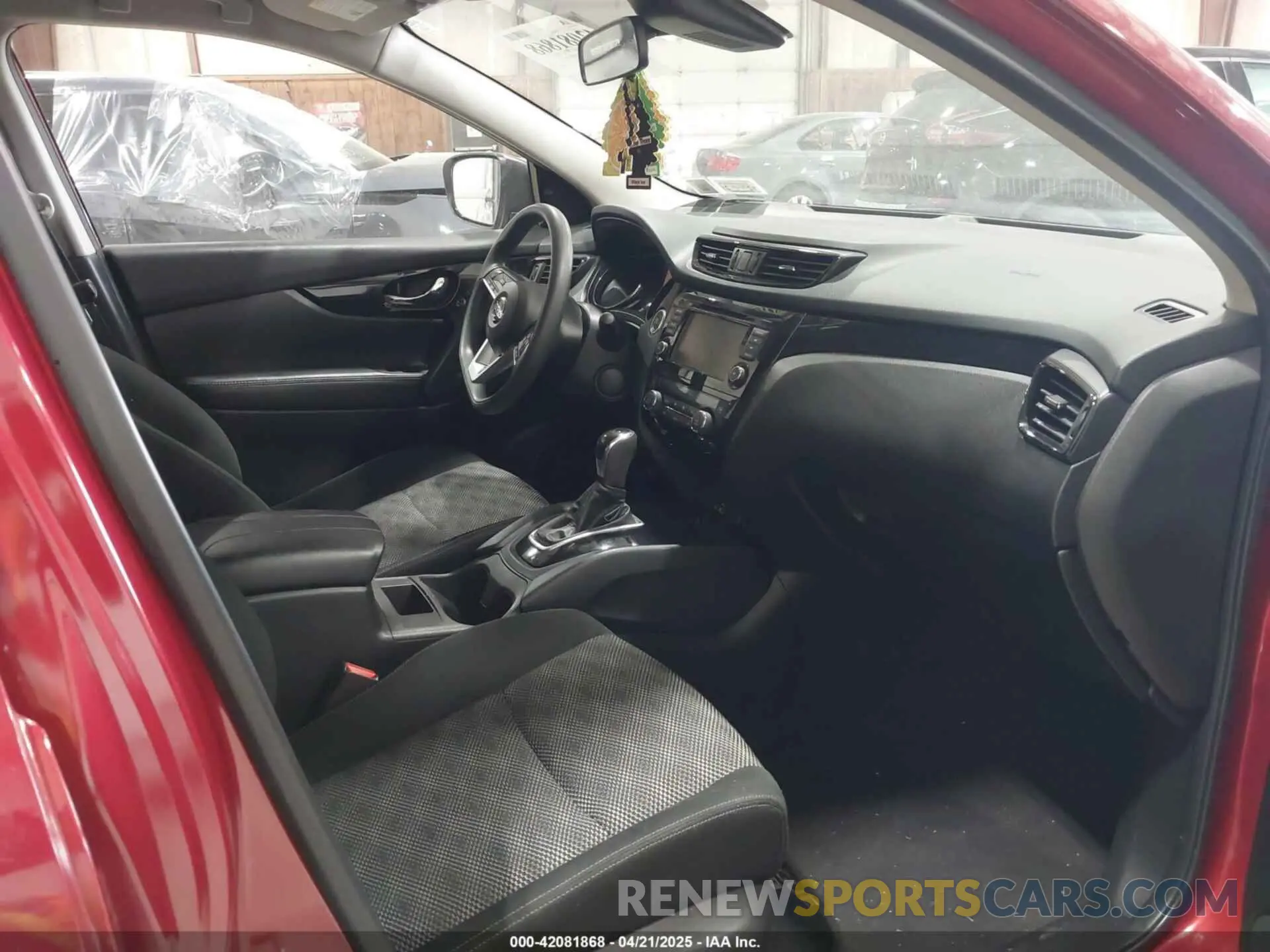 5 Photograph of a damaged car JN1BJ1CW5LW388780 NISSAN ROGUE SPORT 2020