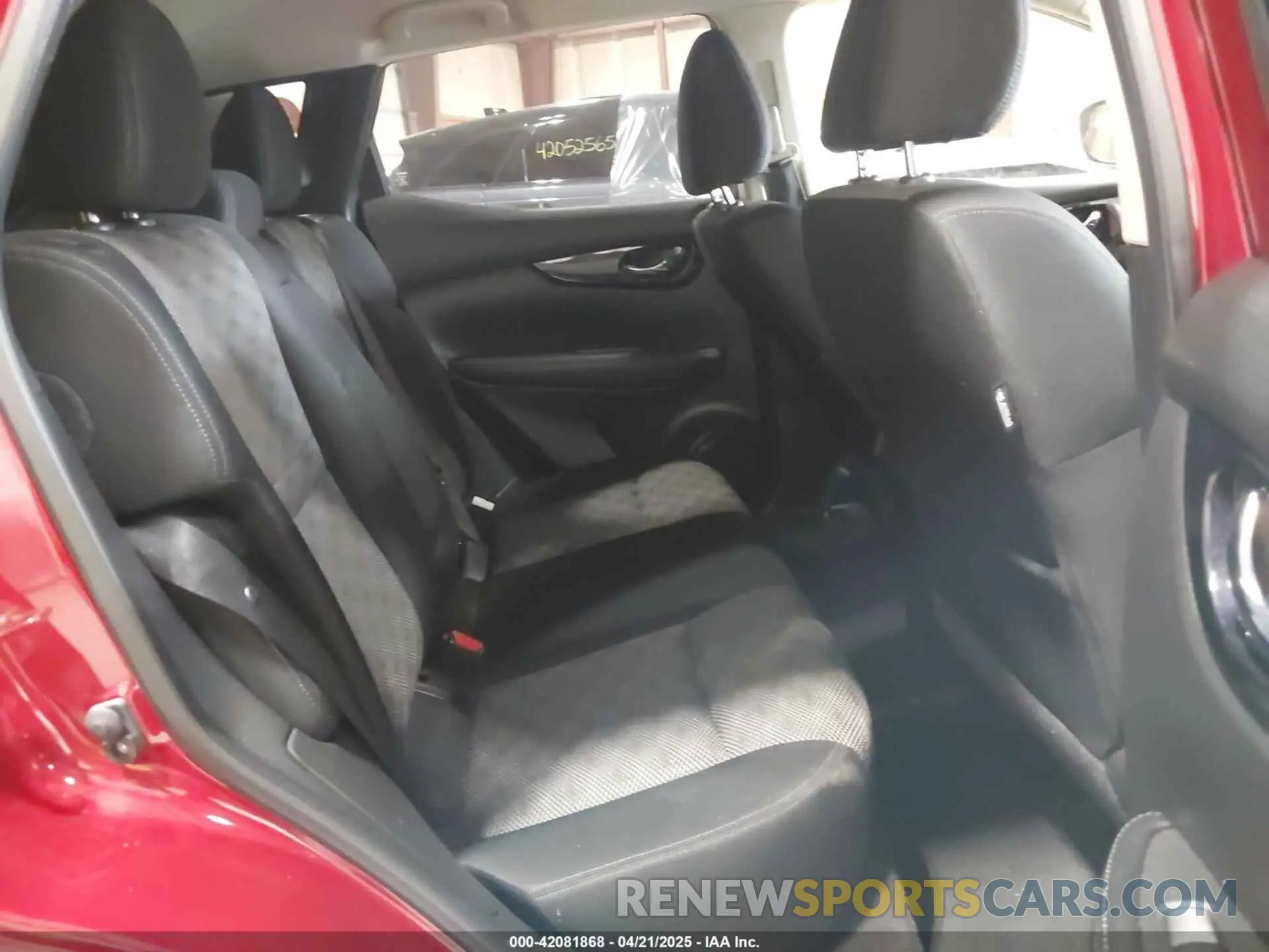 8 Photograph of a damaged car JN1BJ1CW5LW388780 NISSAN ROGUE SPORT 2020