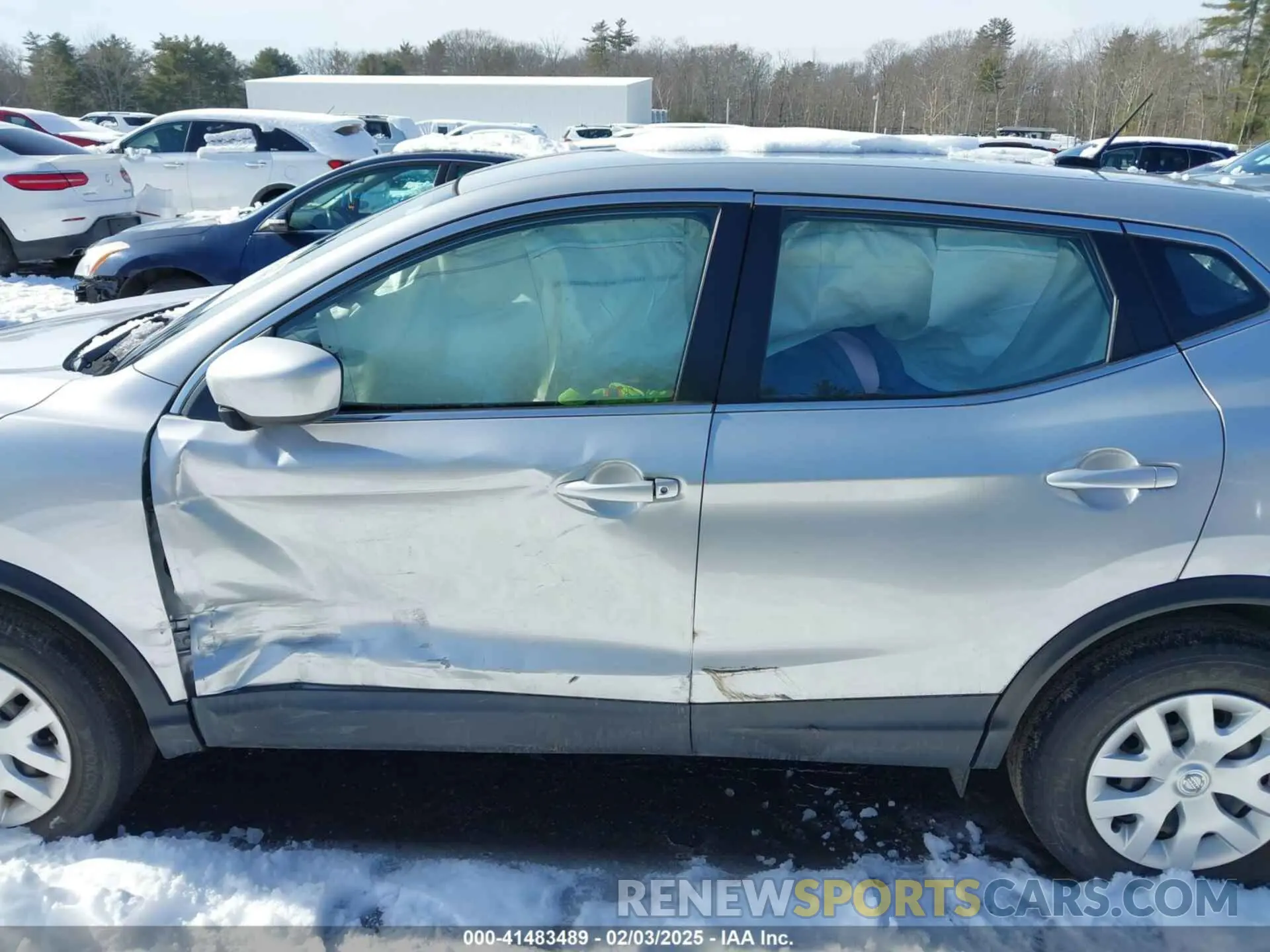 14 Photograph of a damaged car JN1BJ1CW5LW645047 NISSAN ROGUE SPORT 2020