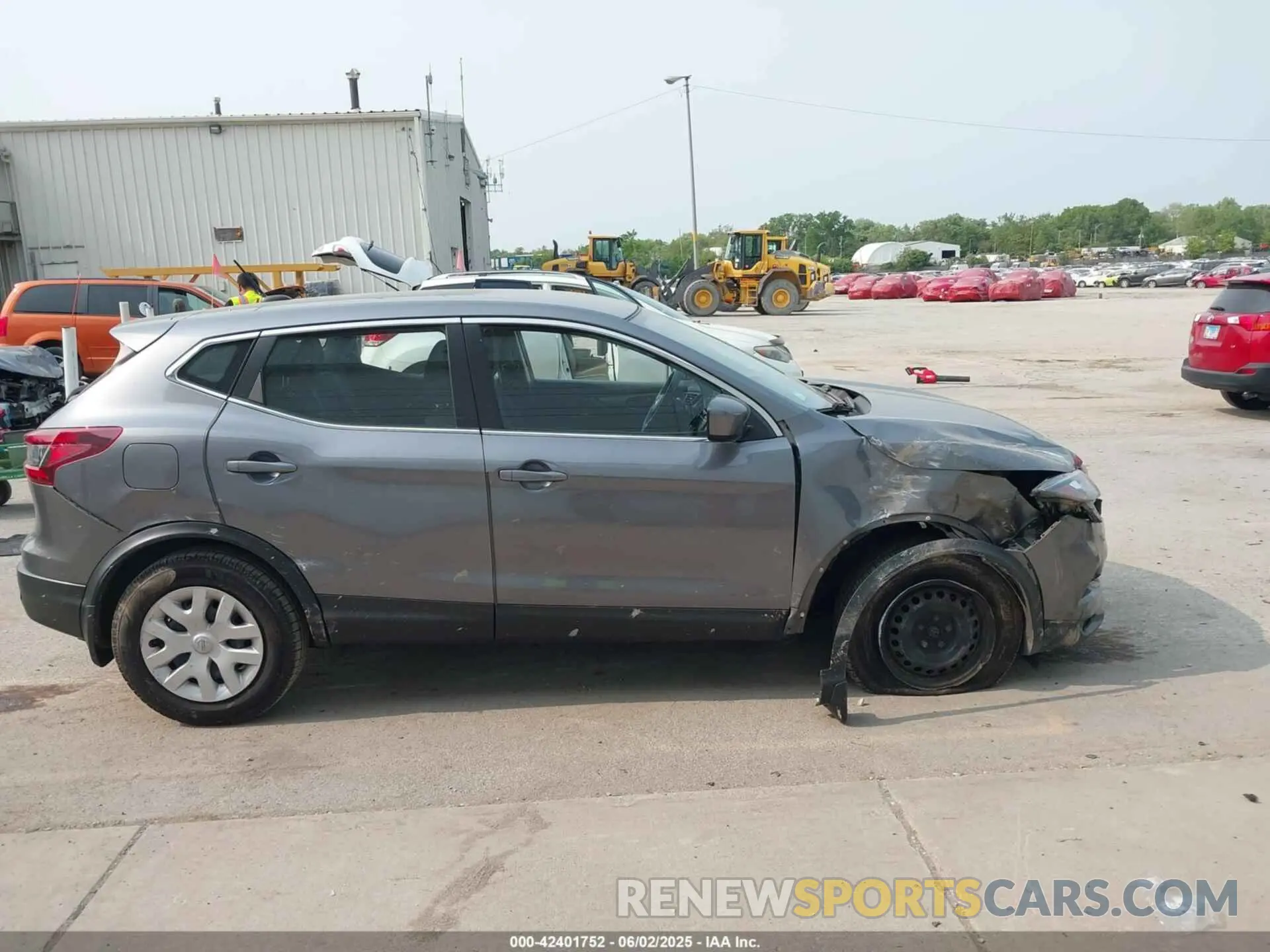 13 Photograph of a damaged car JN1BJ1CW5LW646991 NISSAN ROGUE SPORT 2020