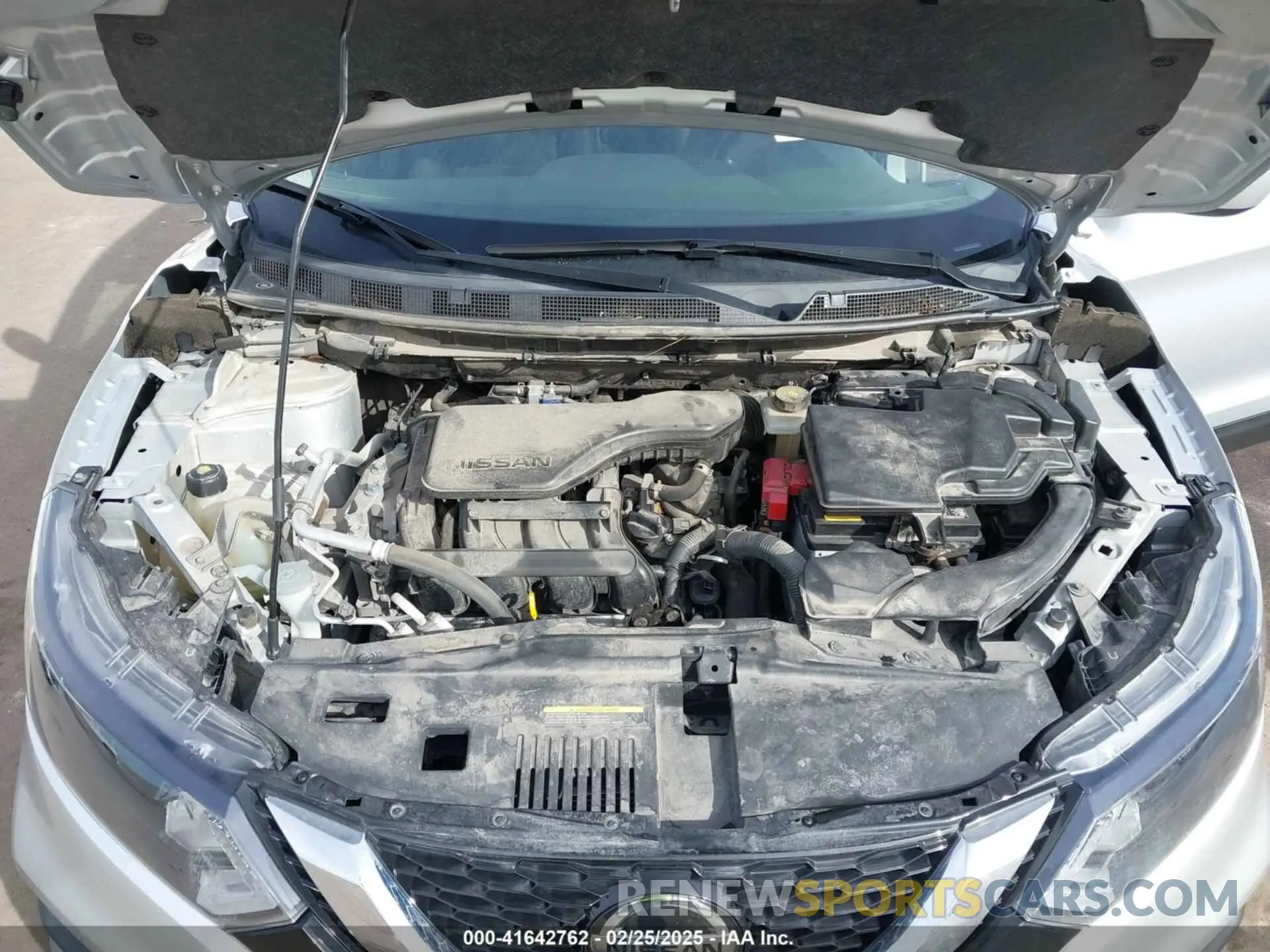 10 Photograph of a damaged car JN1BJ1CW5LW648269 NISSAN ROGUE SPORT 2020