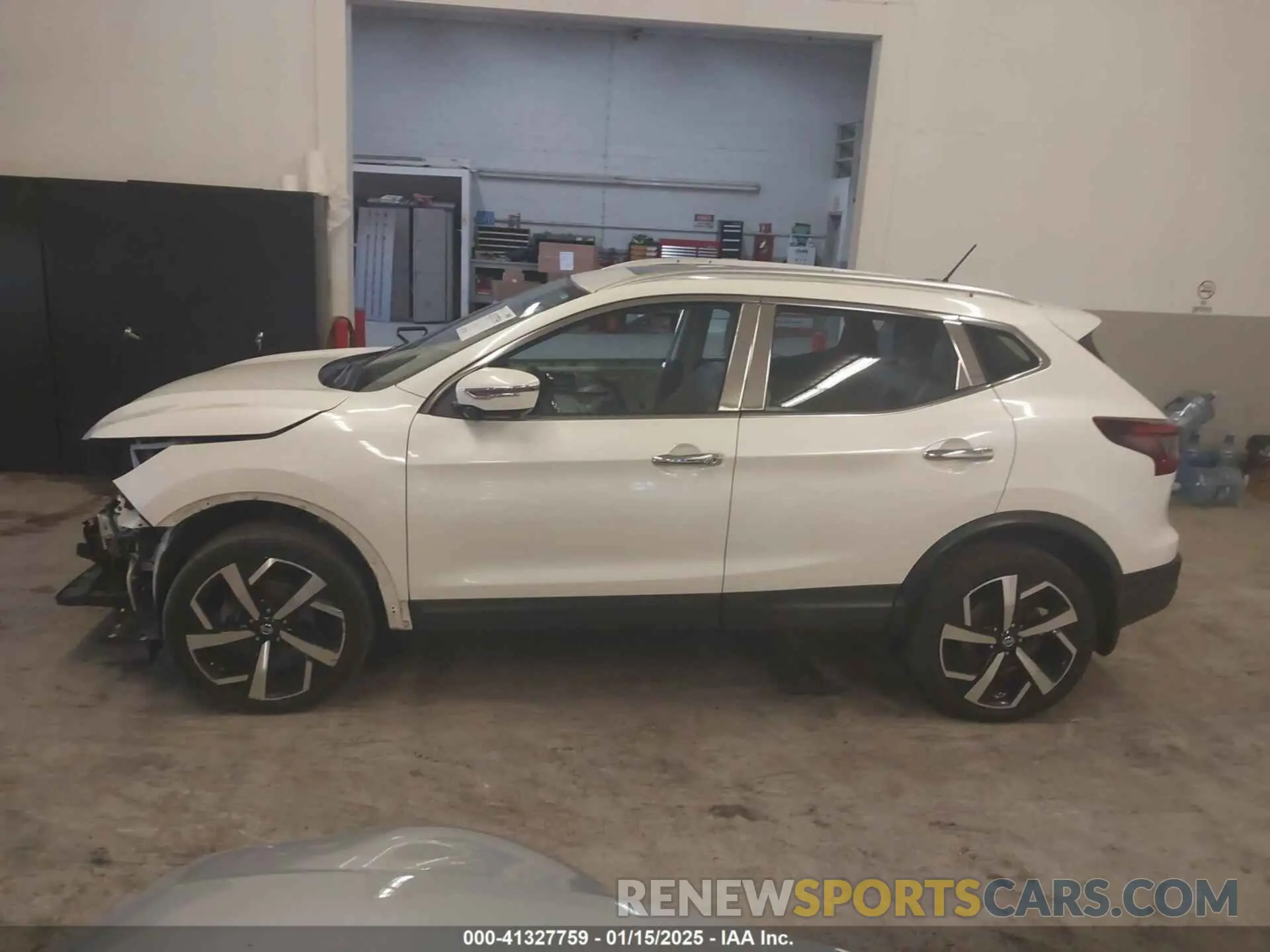 15 Photograph of a damaged car JN1BJ1CW6LW363631 NISSAN ROGUE SPORT 2020