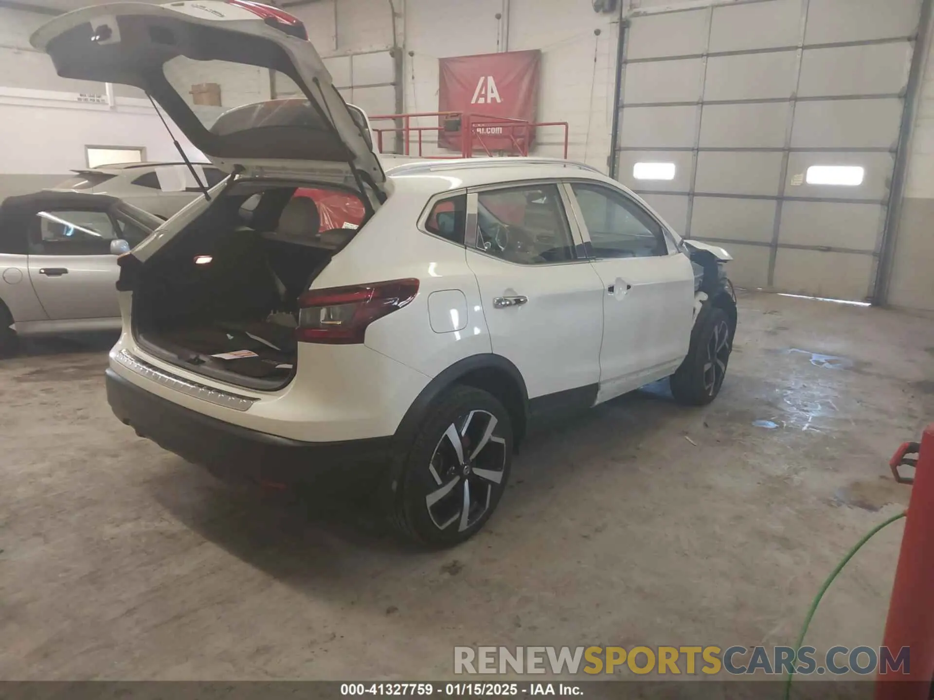 4 Photograph of a damaged car JN1BJ1CW6LW363631 NISSAN ROGUE SPORT 2020