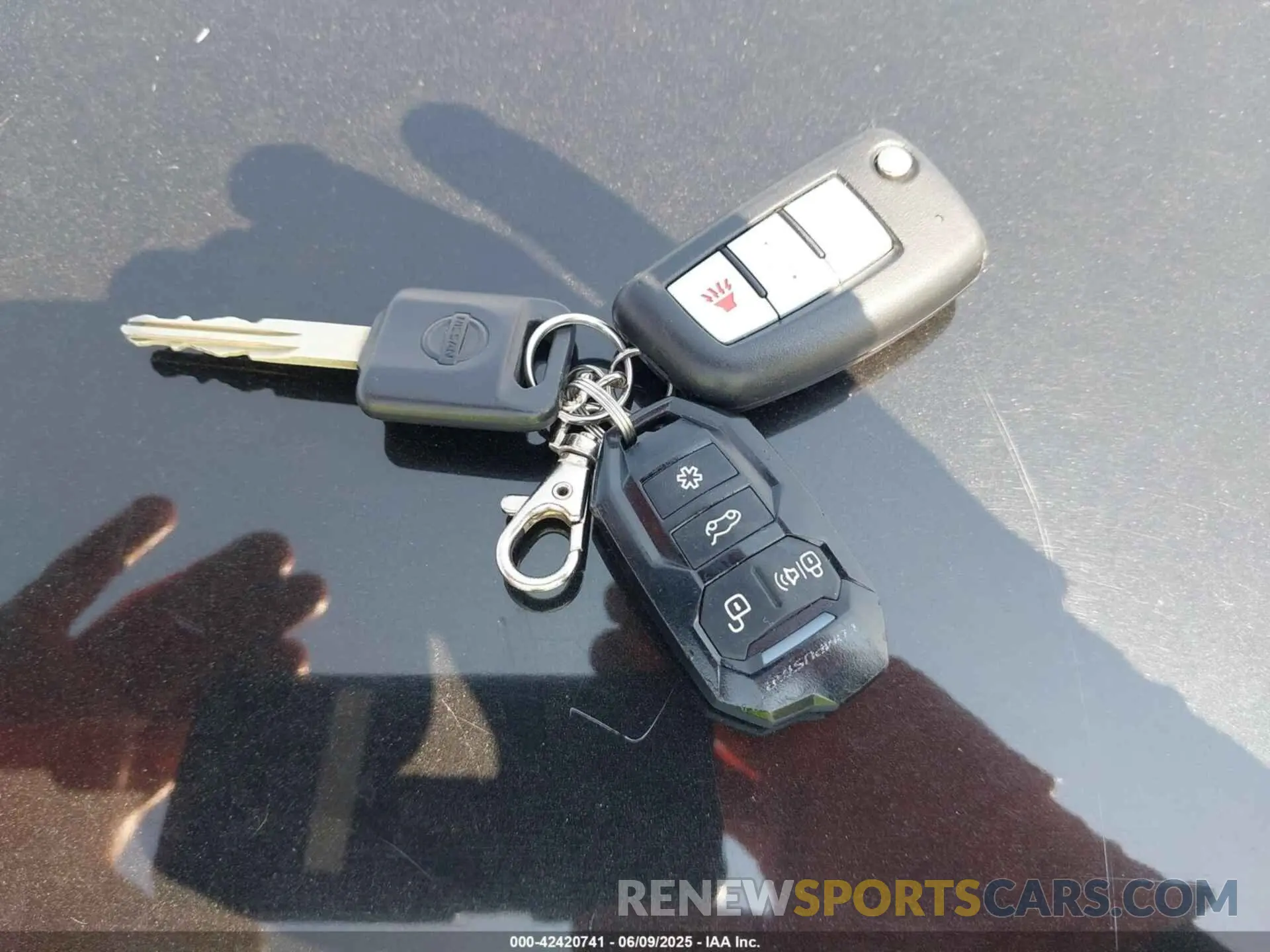 11 Photograph of a damaged car JN1BJ1CW6LW366948 NISSAN ROGUE SPORT 2020