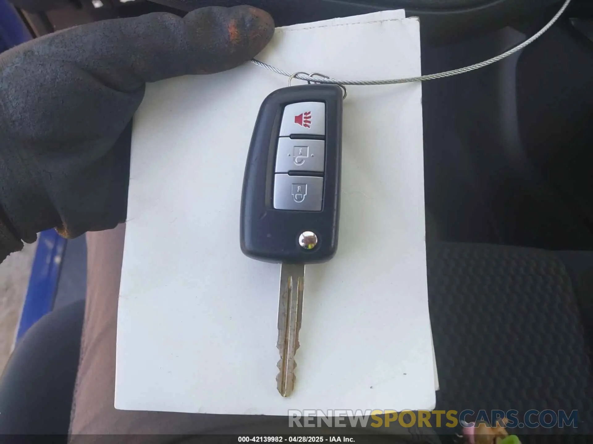 11 Photograph of a damaged car JN1BJ1CW6LW373186 NISSAN ROGUE SPORT 2020